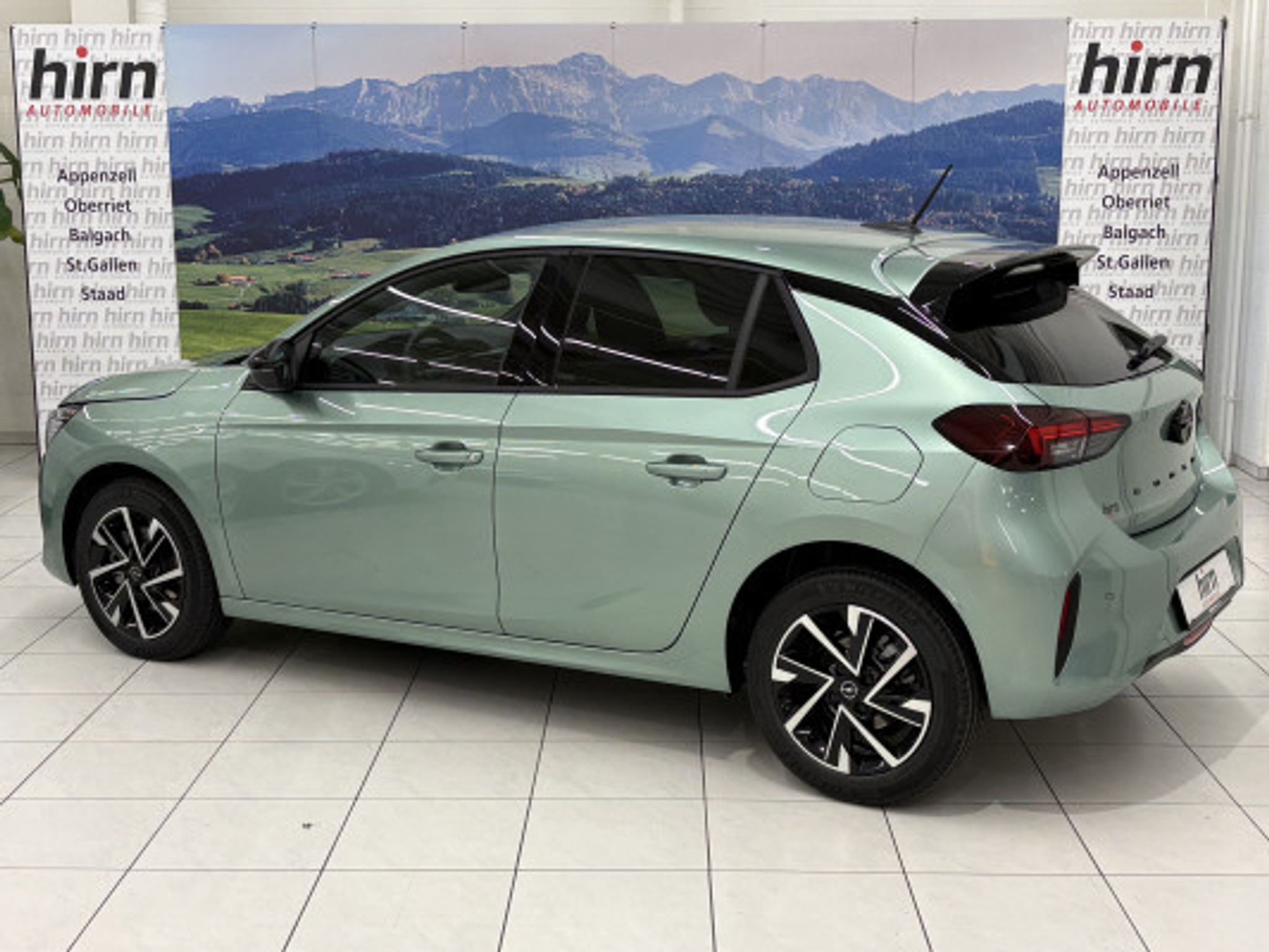 listing desktop thumbnail image 2