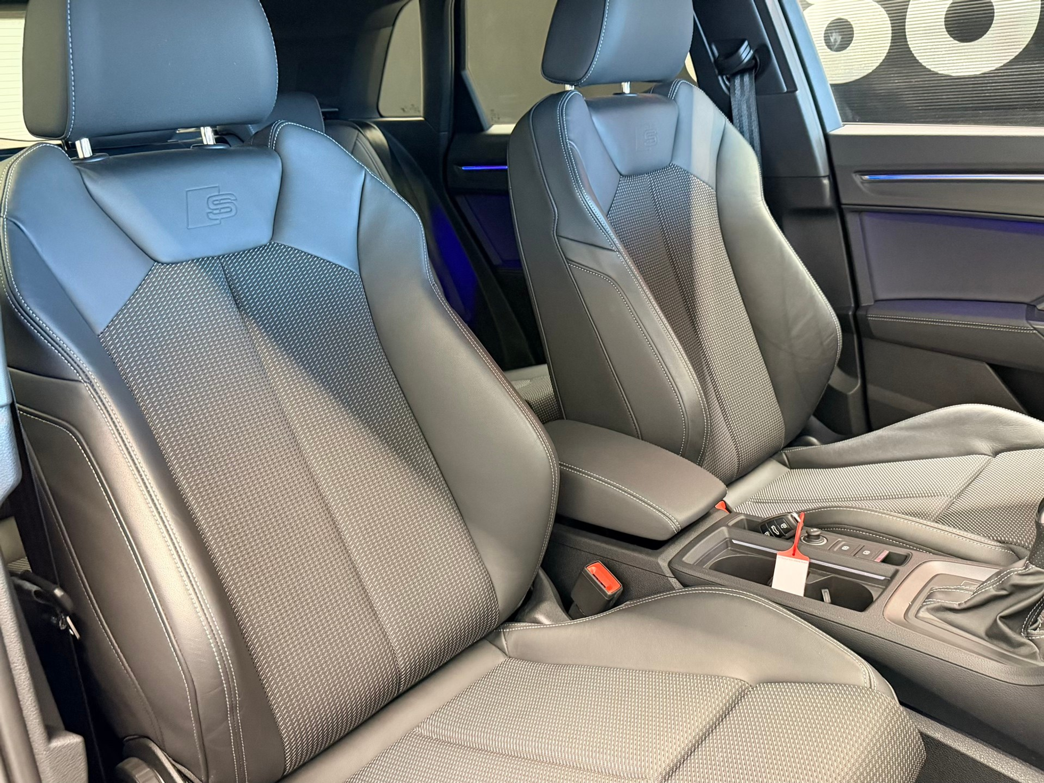 listing desktop thumbnail image 19