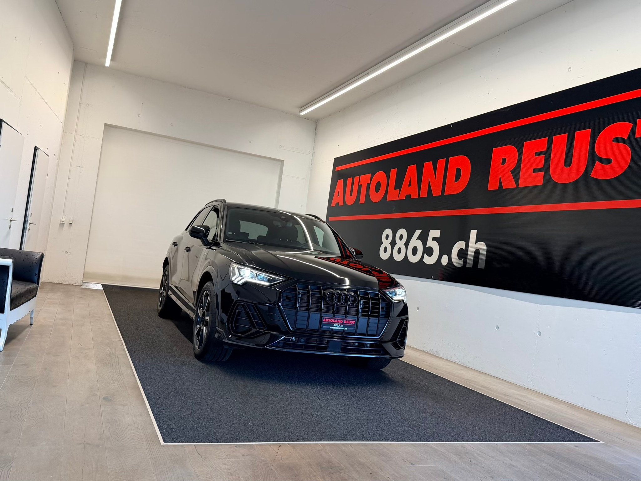 listing desktop thumbnail image 0