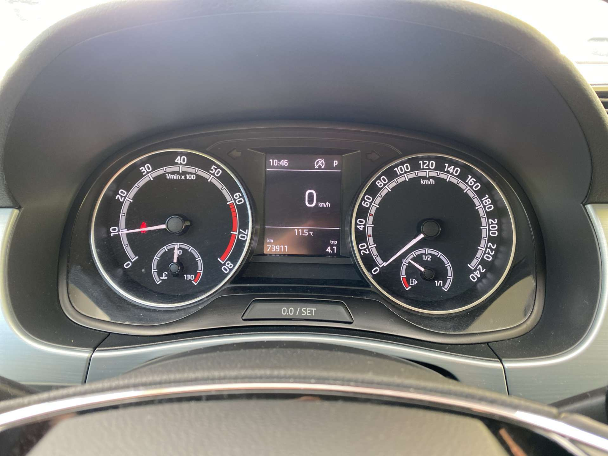 listing desktop thumbnail image 11