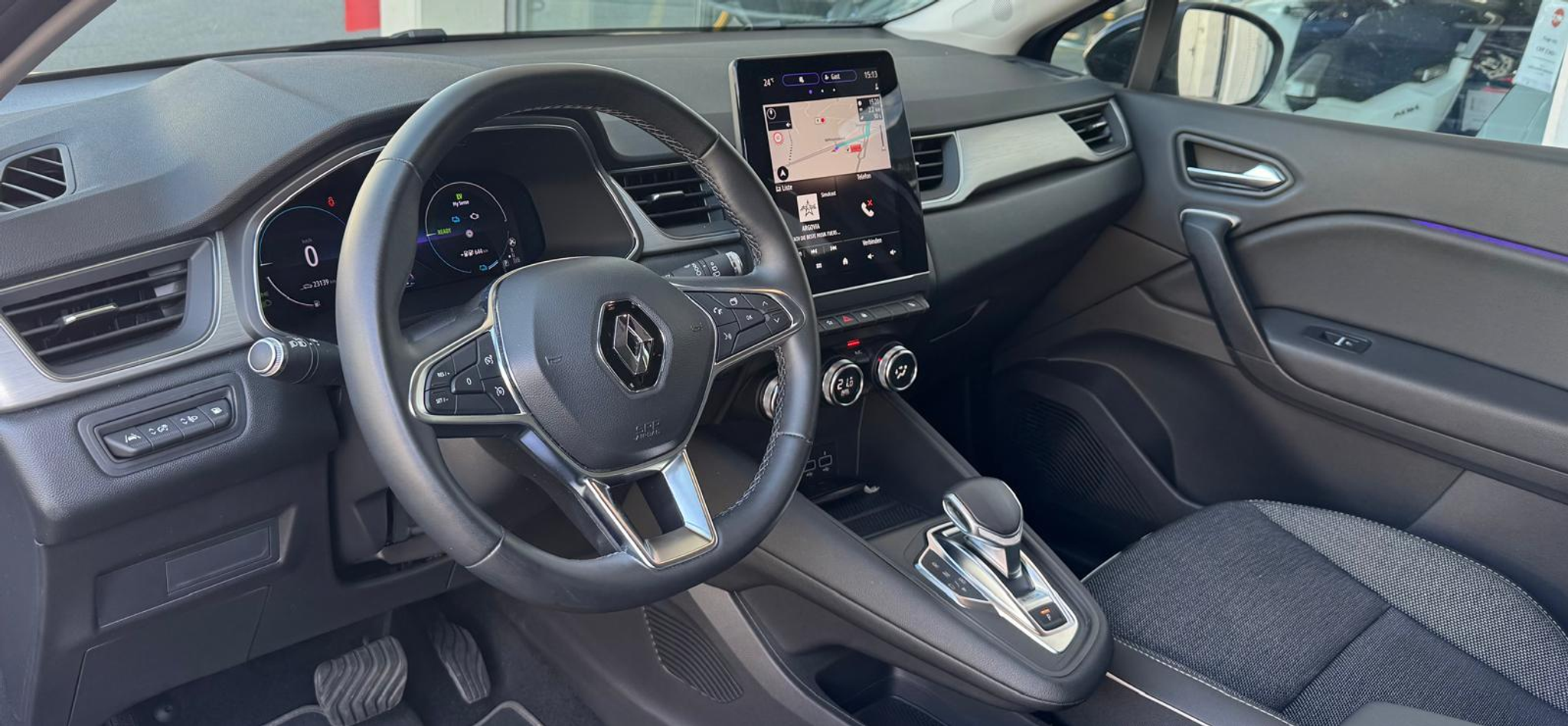 listing desktop thumbnail image 6