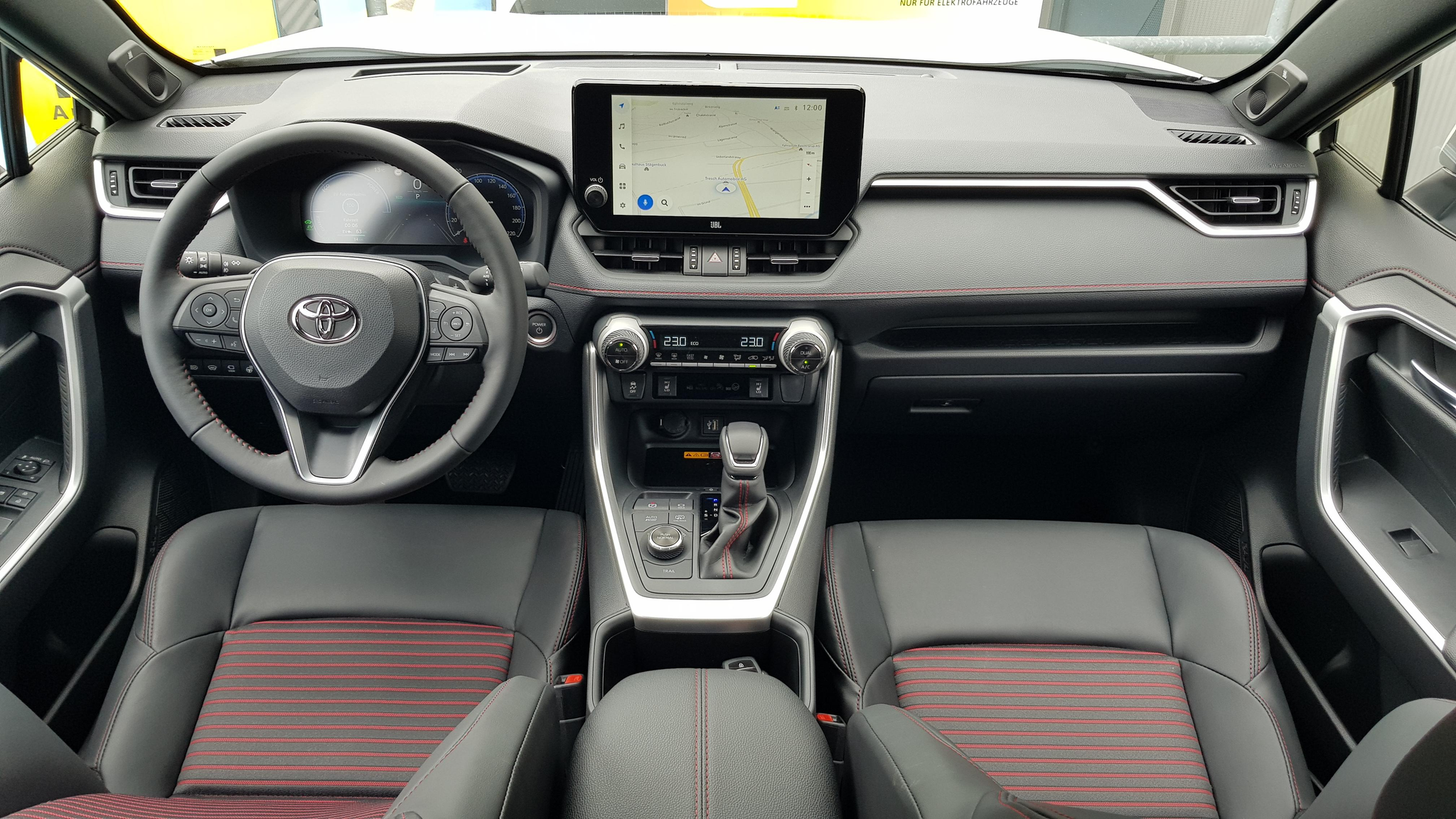 listing desktop thumbnail image 7