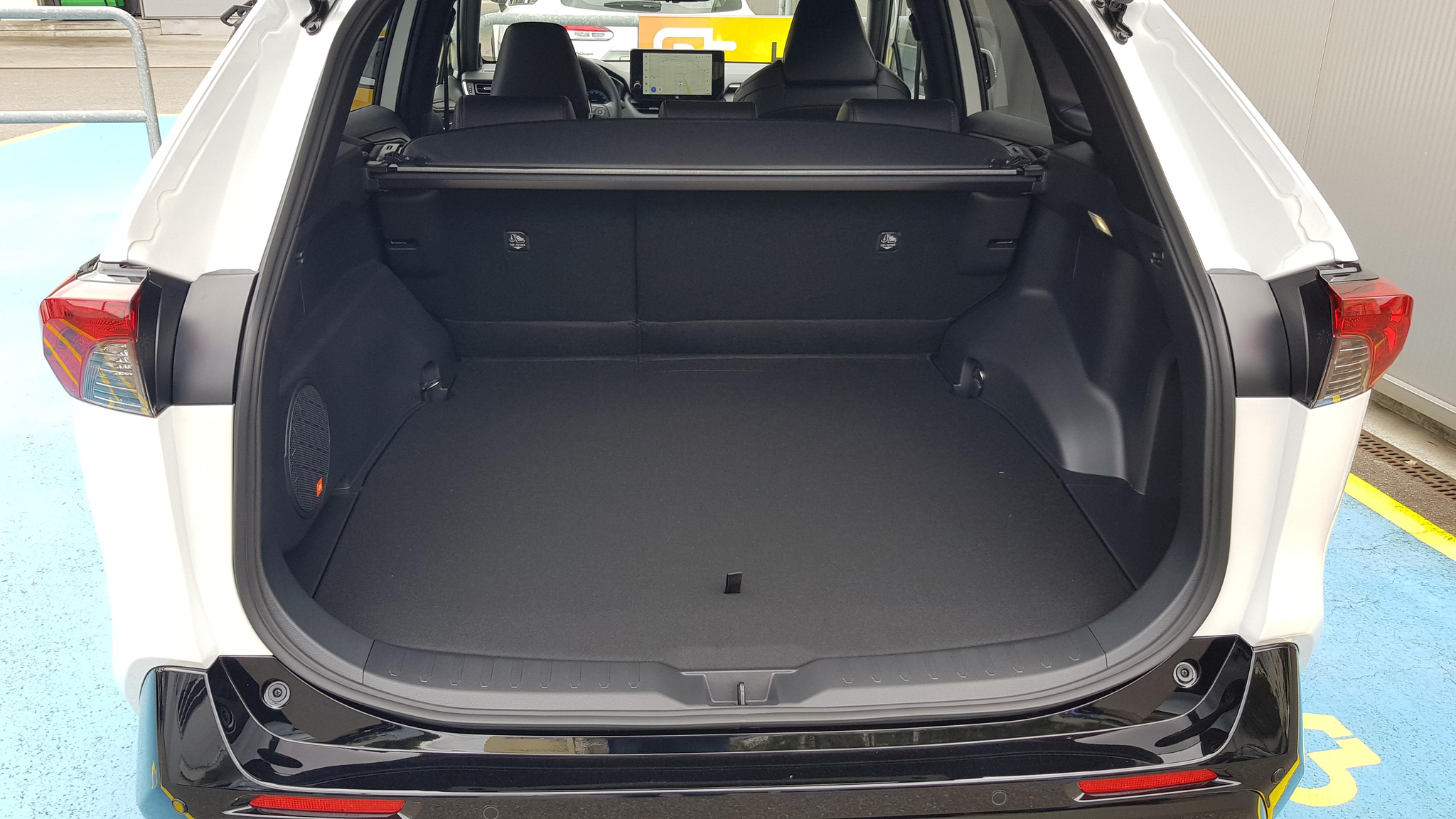 listing desktop thumbnail image 13