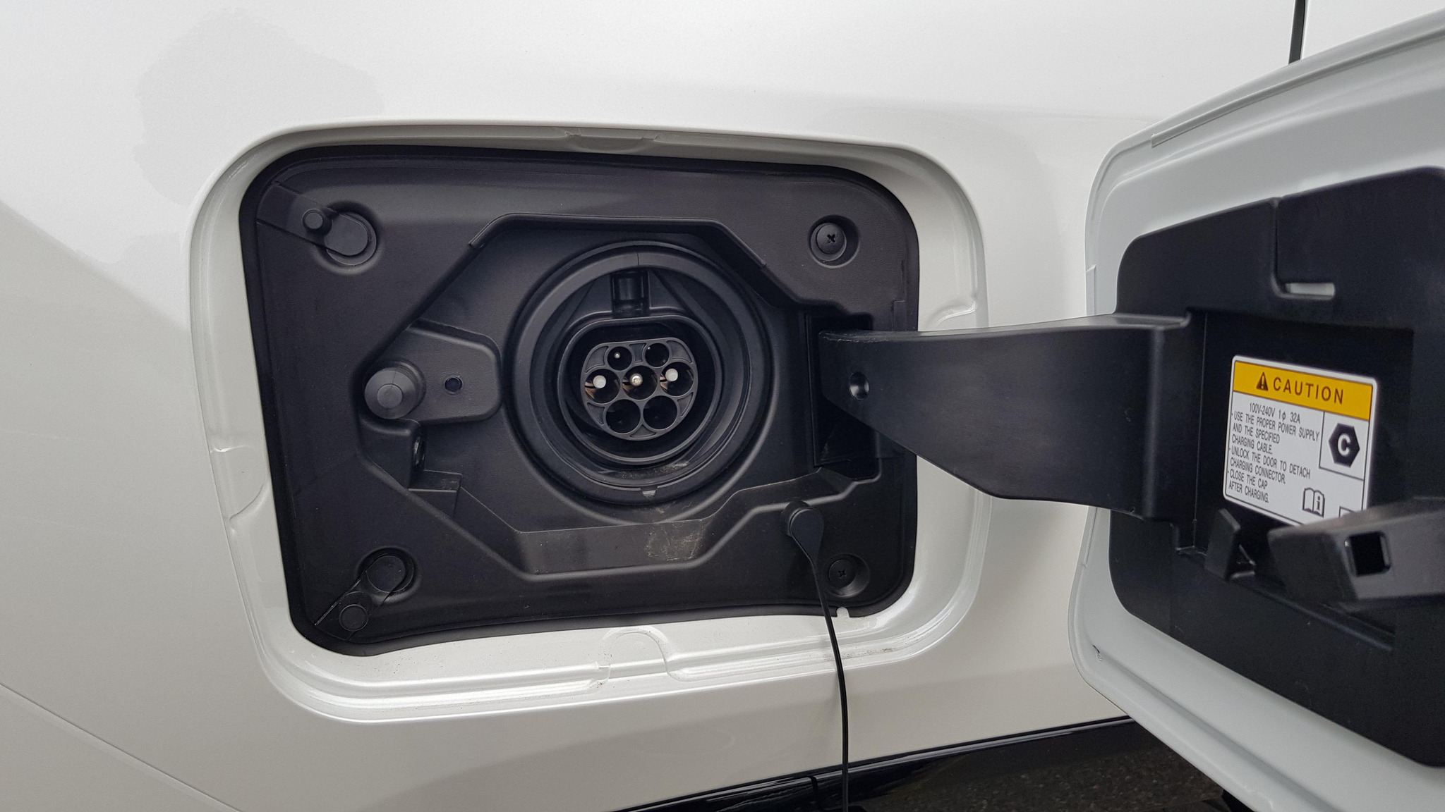 listing desktop thumbnail image 12