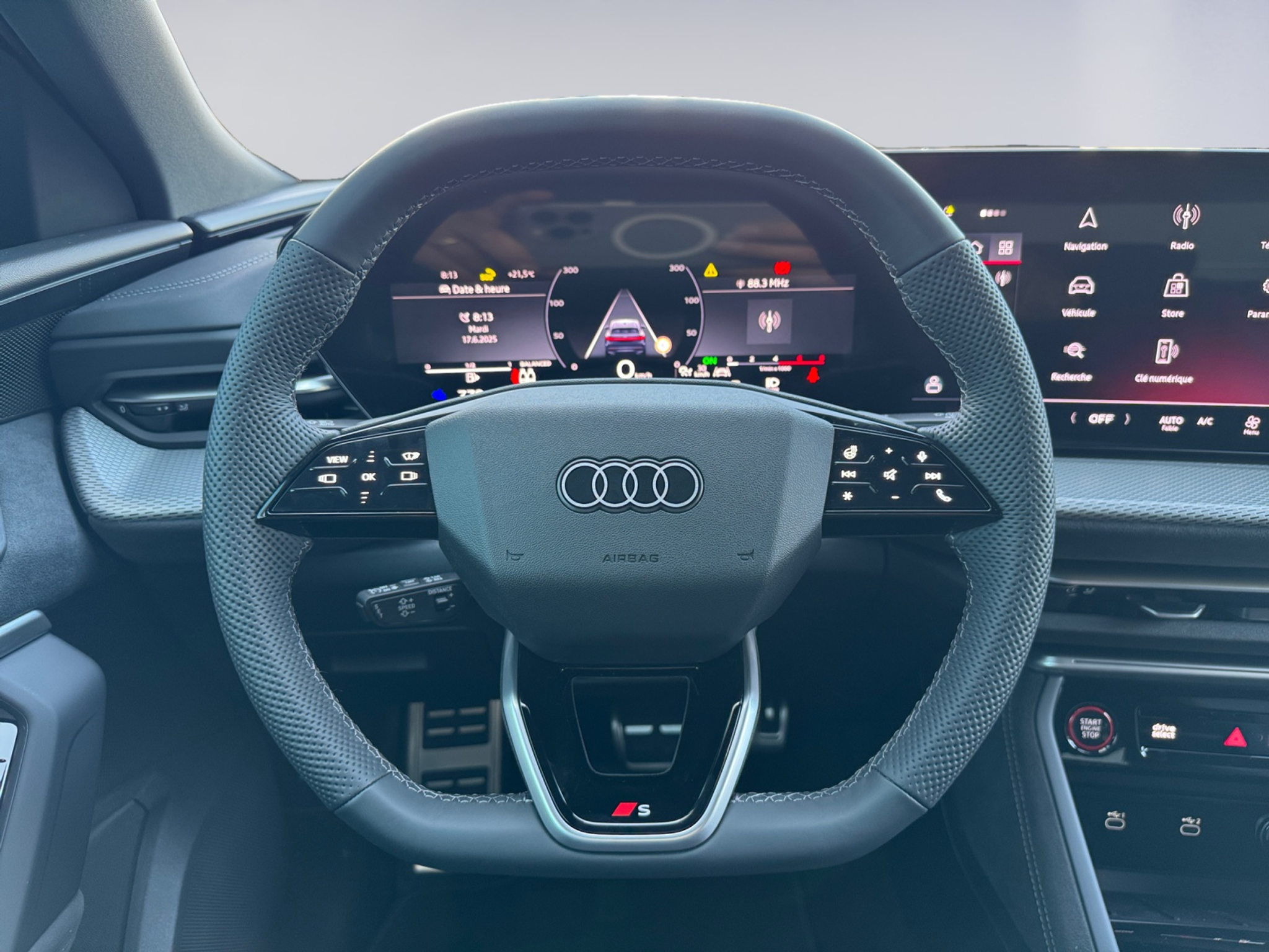 listing desktop thumbnail image 9