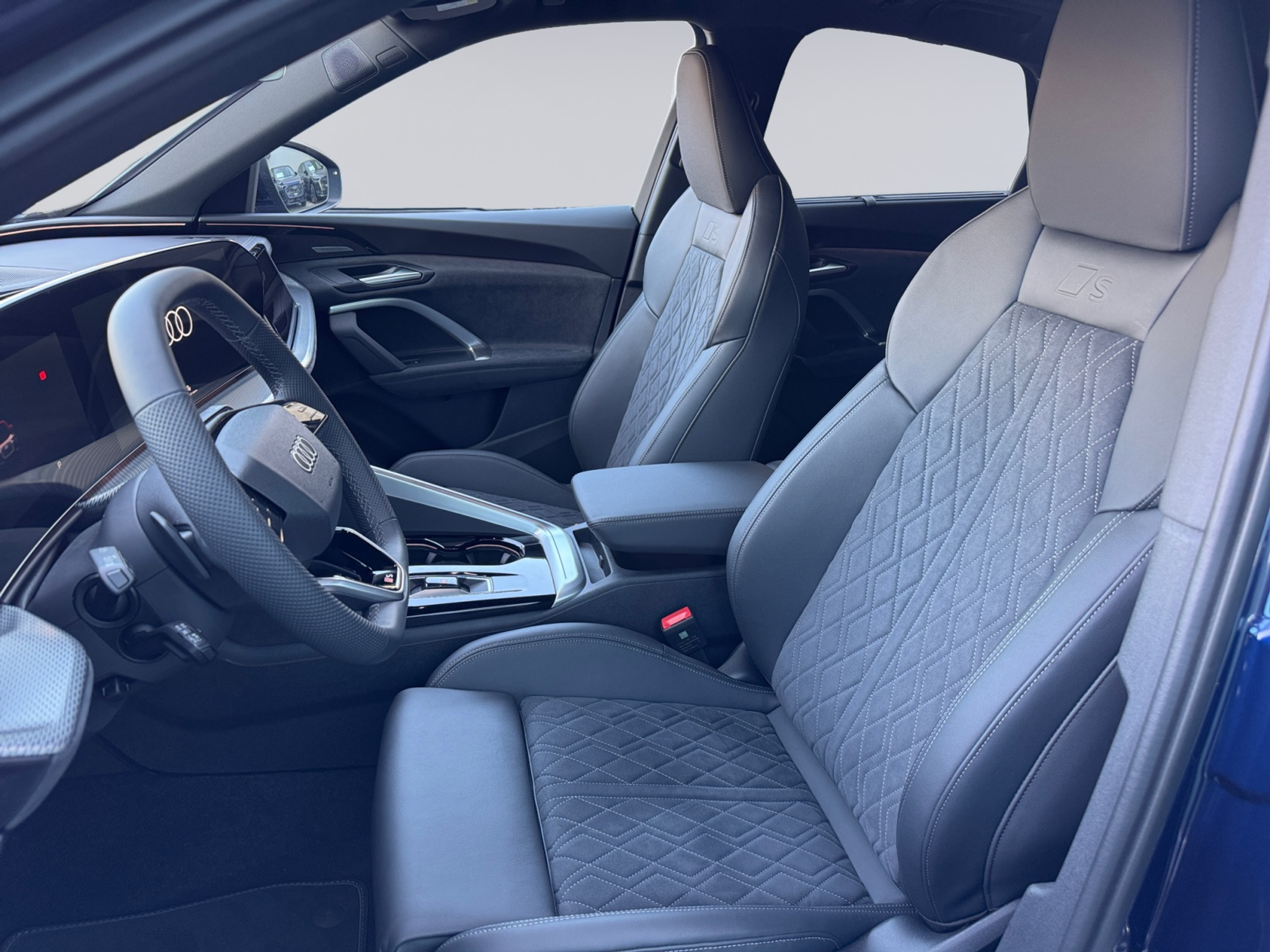 listing desktop thumbnail image 6