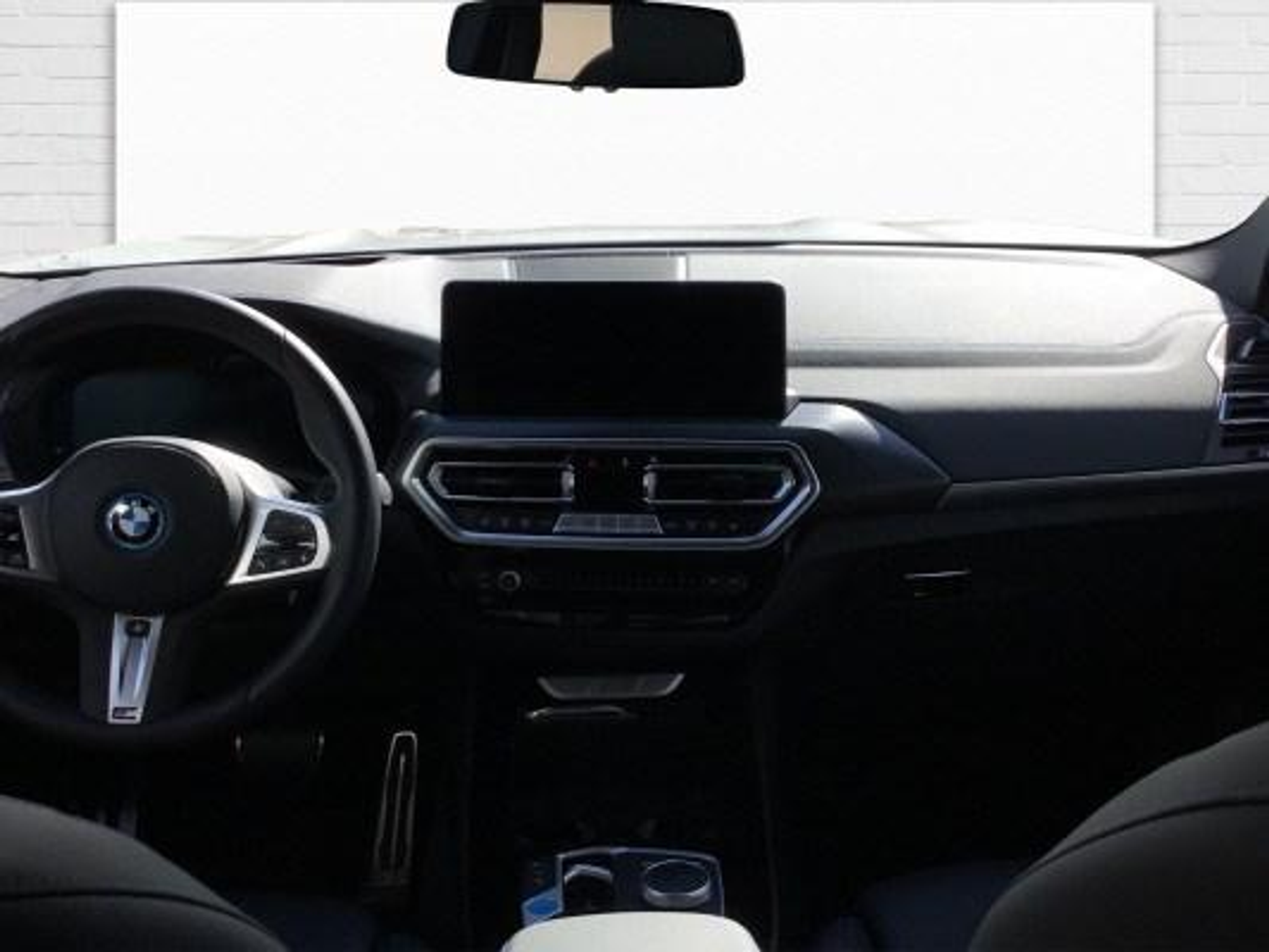 listing desktop thumbnail image 6