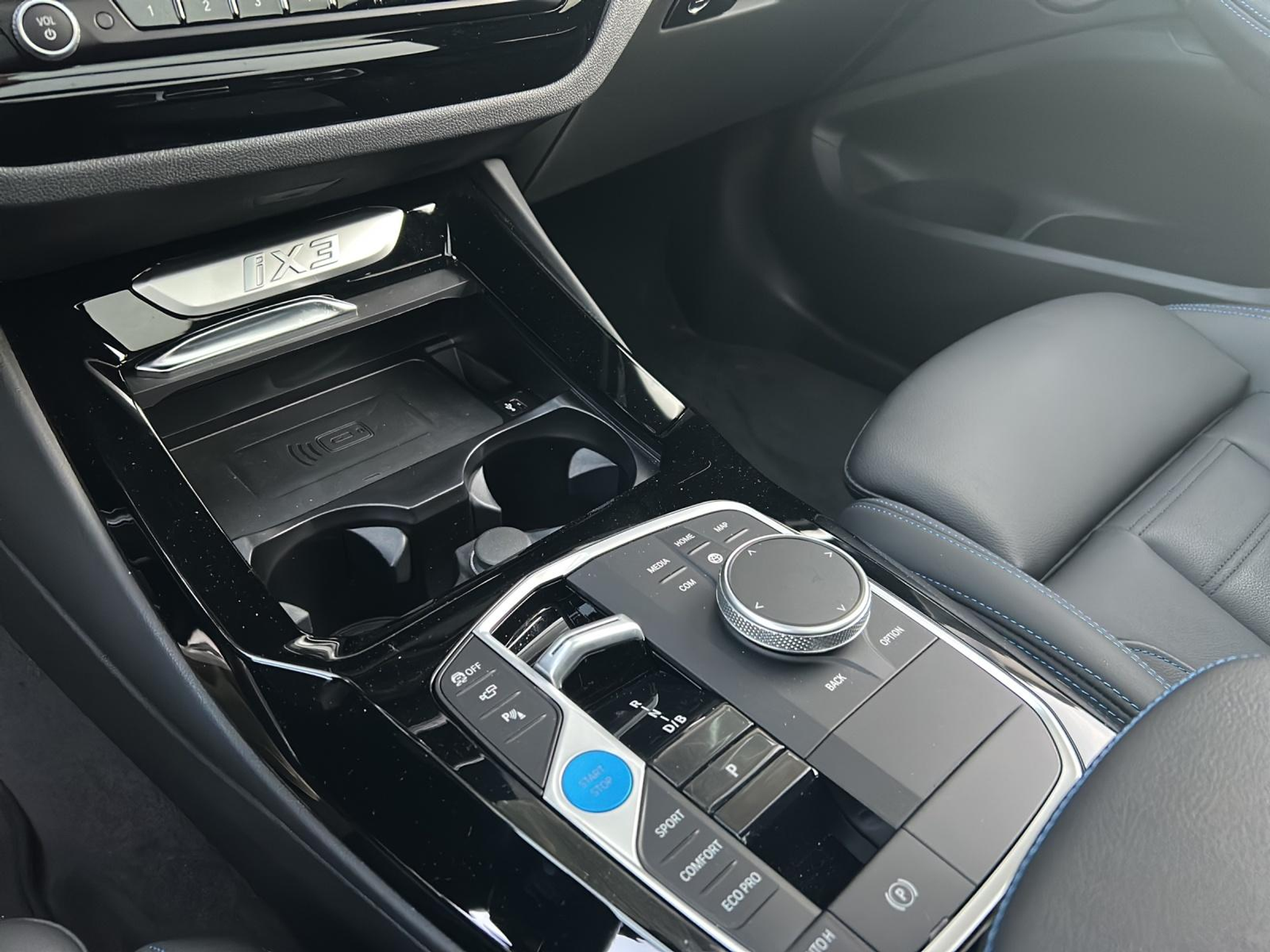 listing desktop thumbnail image 13