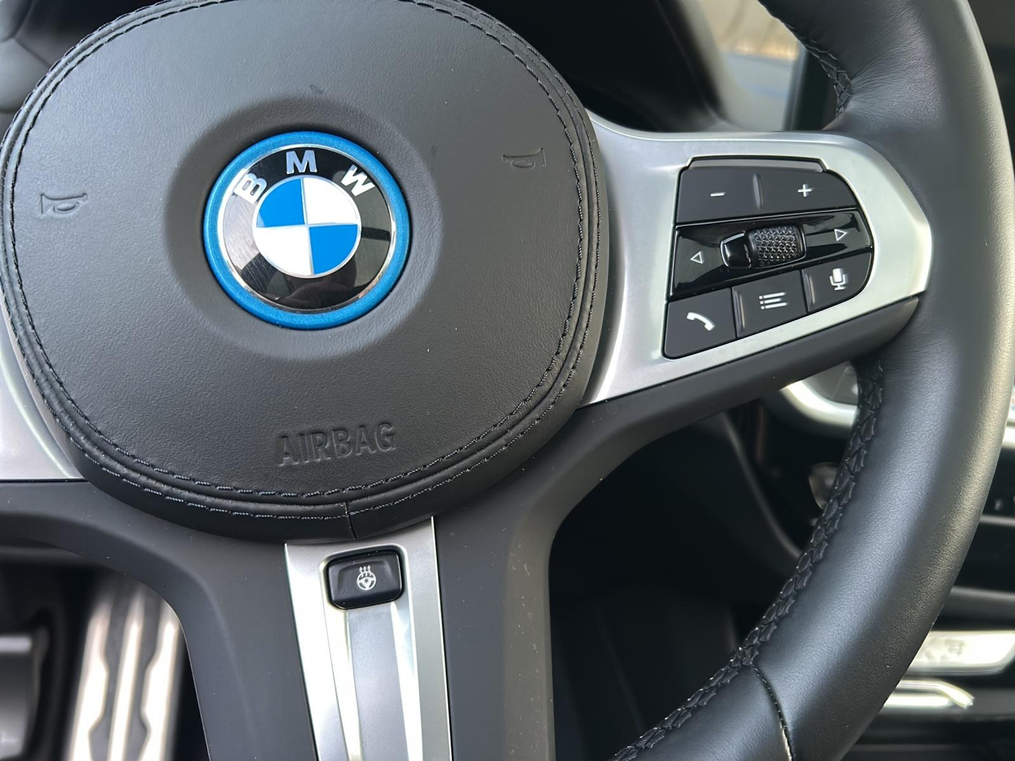 listing desktop thumbnail image 14