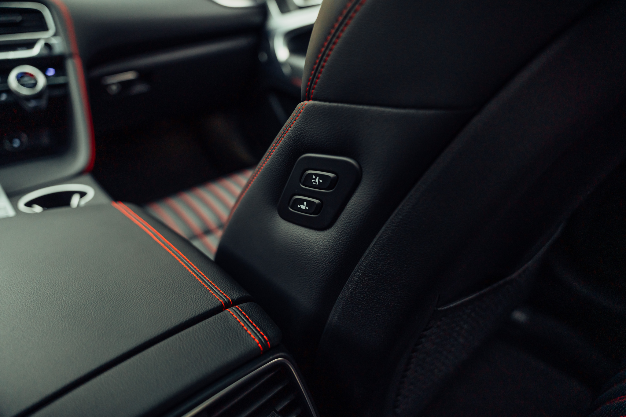 listing desktop thumbnail image 17