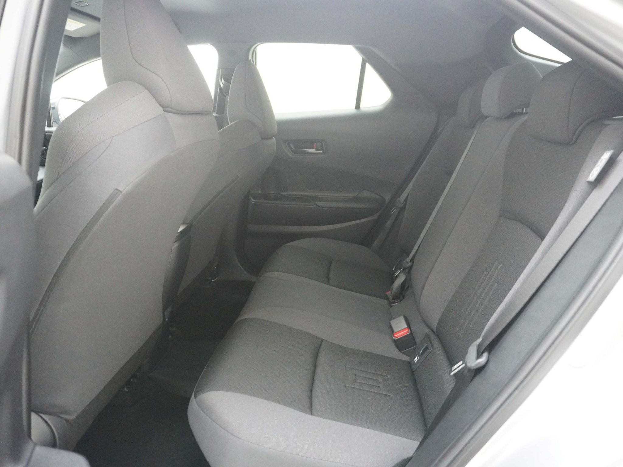 listing desktop thumbnail image 11