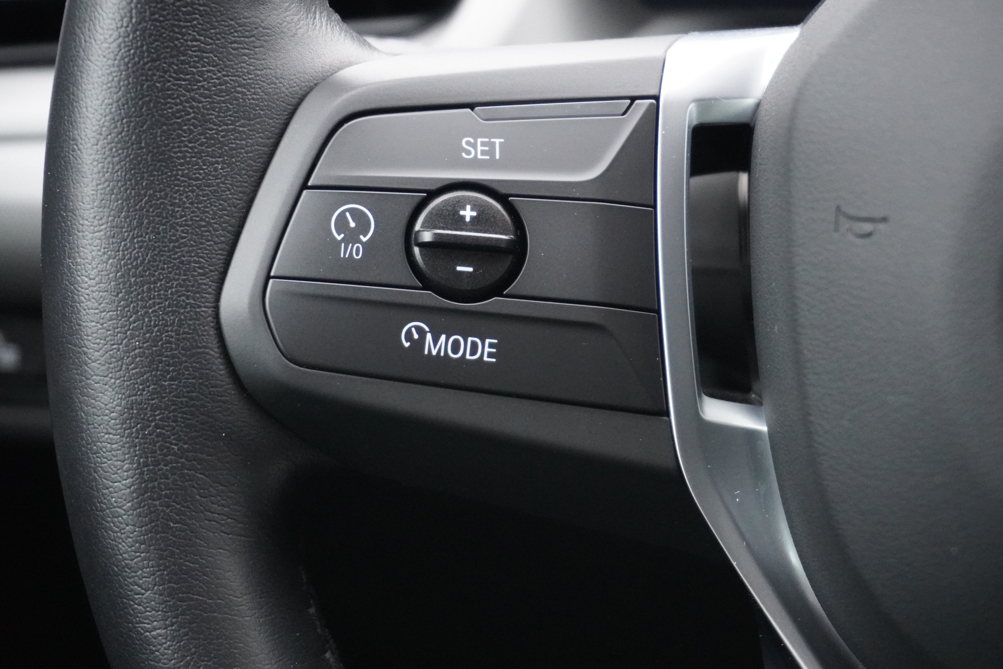 listing desktop thumbnail image 17