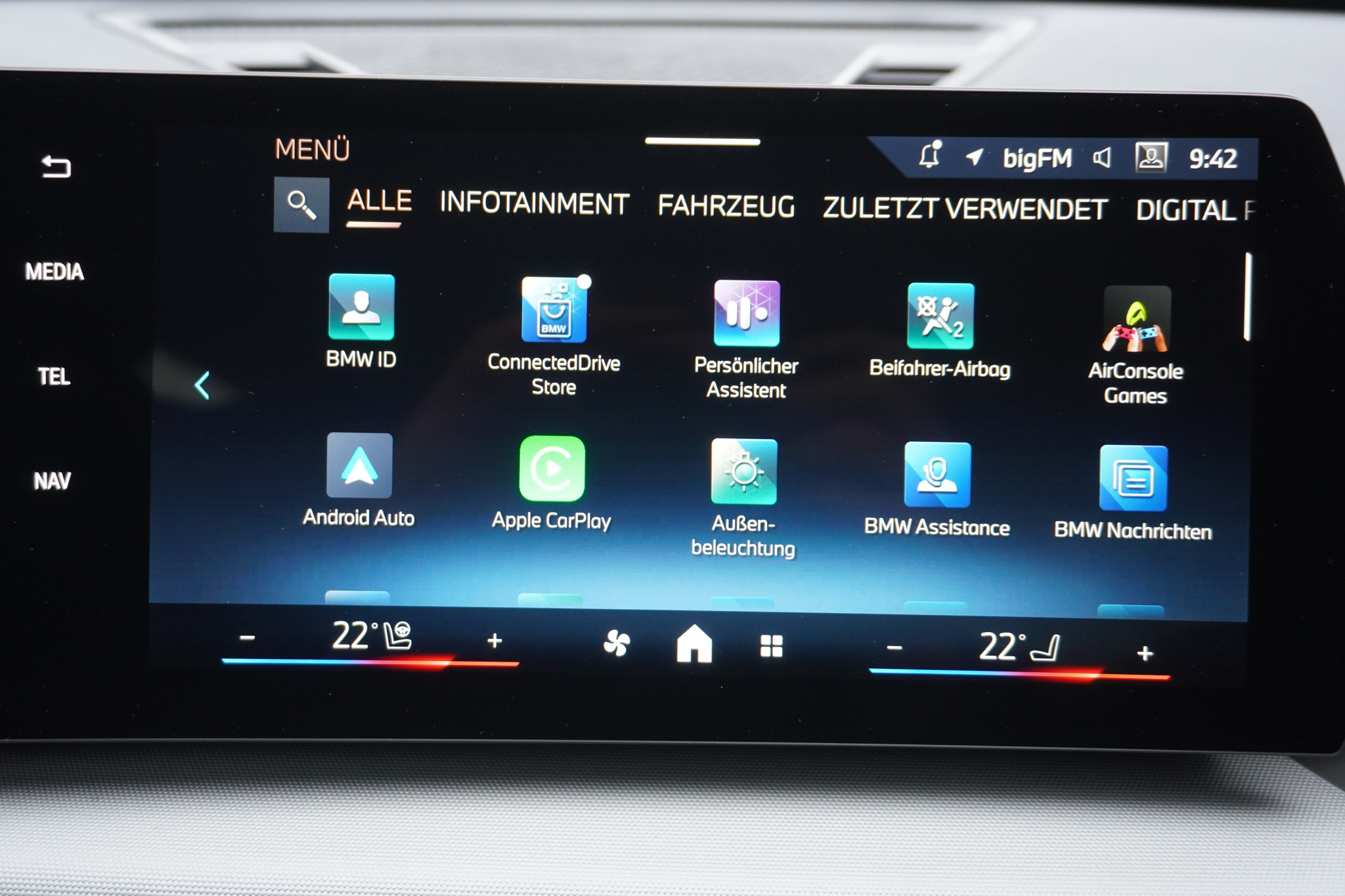 listing desktop thumbnail image 25