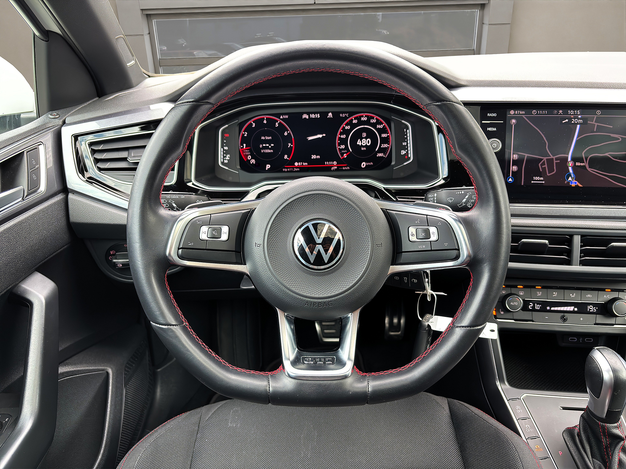 listing desktop thumbnail image 13