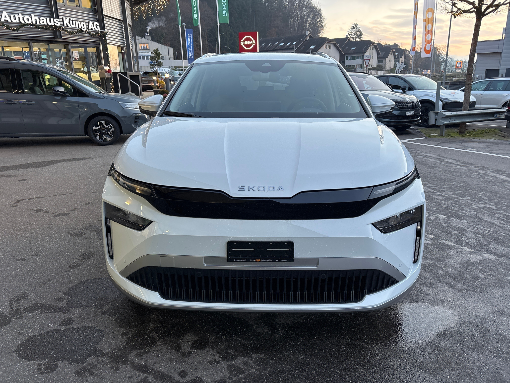 listing desktop thumbnail image 2