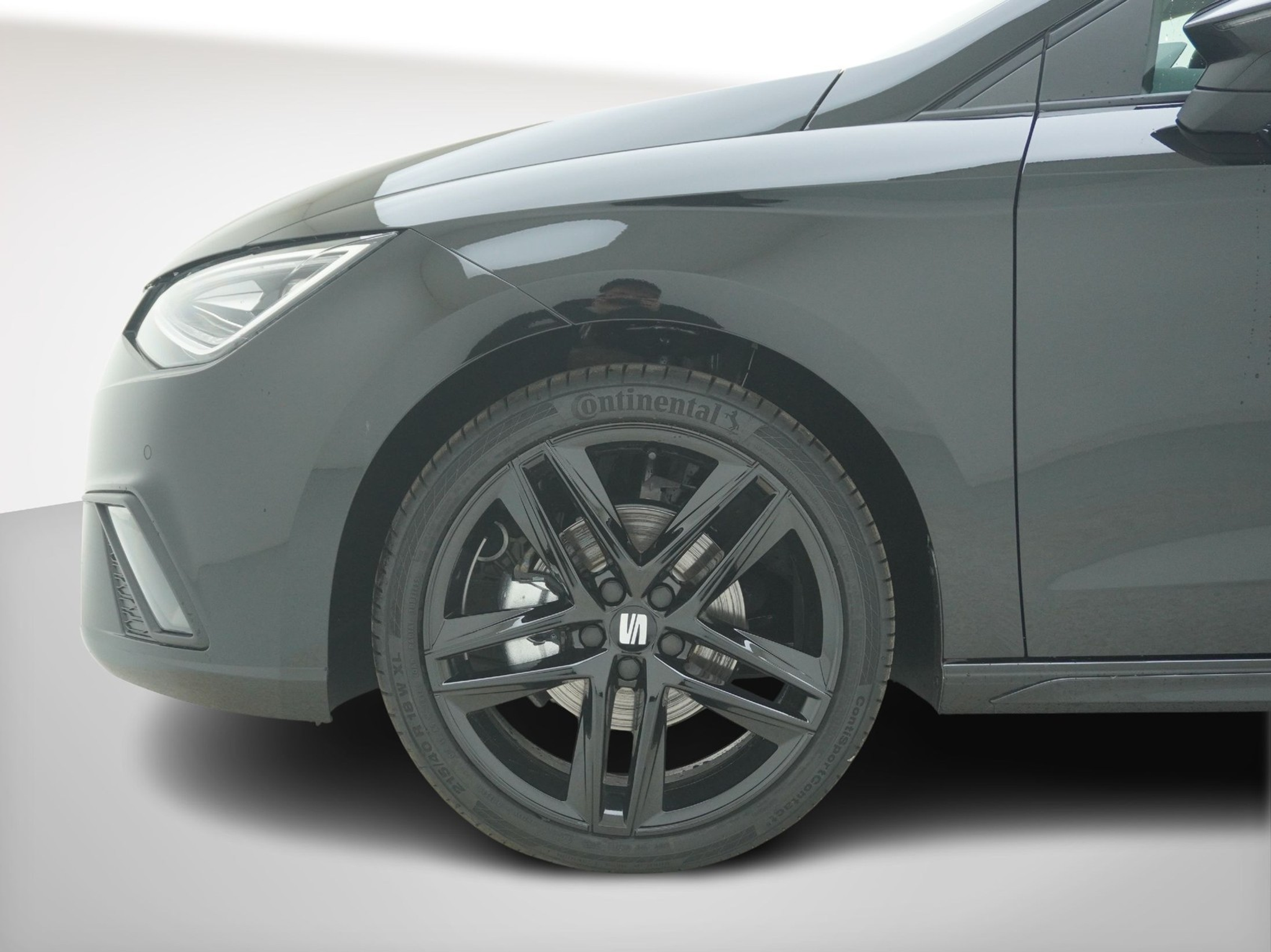 listing desktop thumbnail image 8