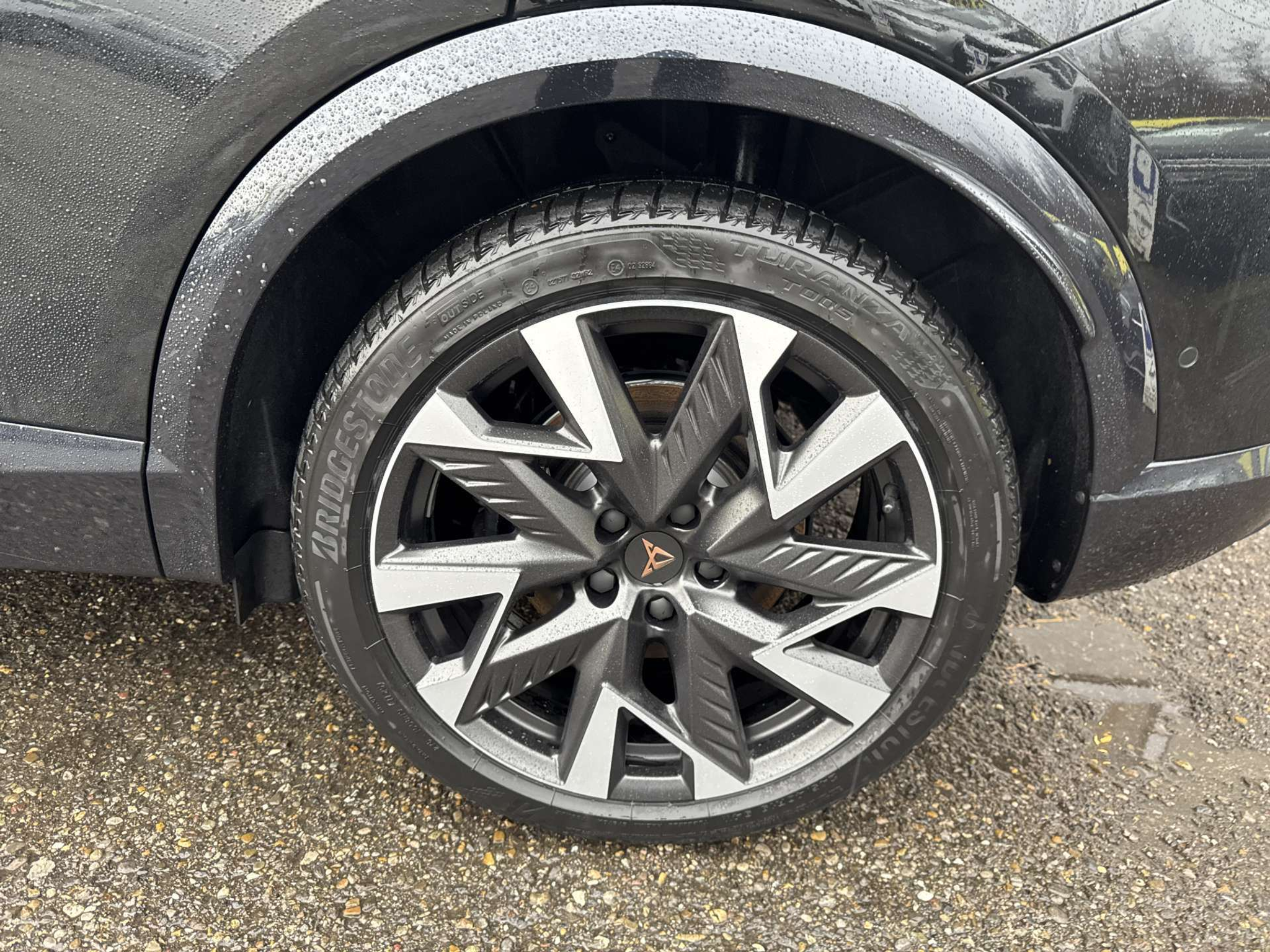 listing desktop thumbnail image 9