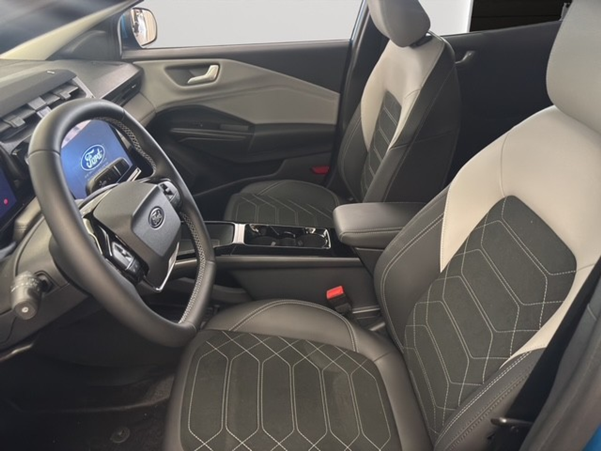 listing desktop thumbnail image 2