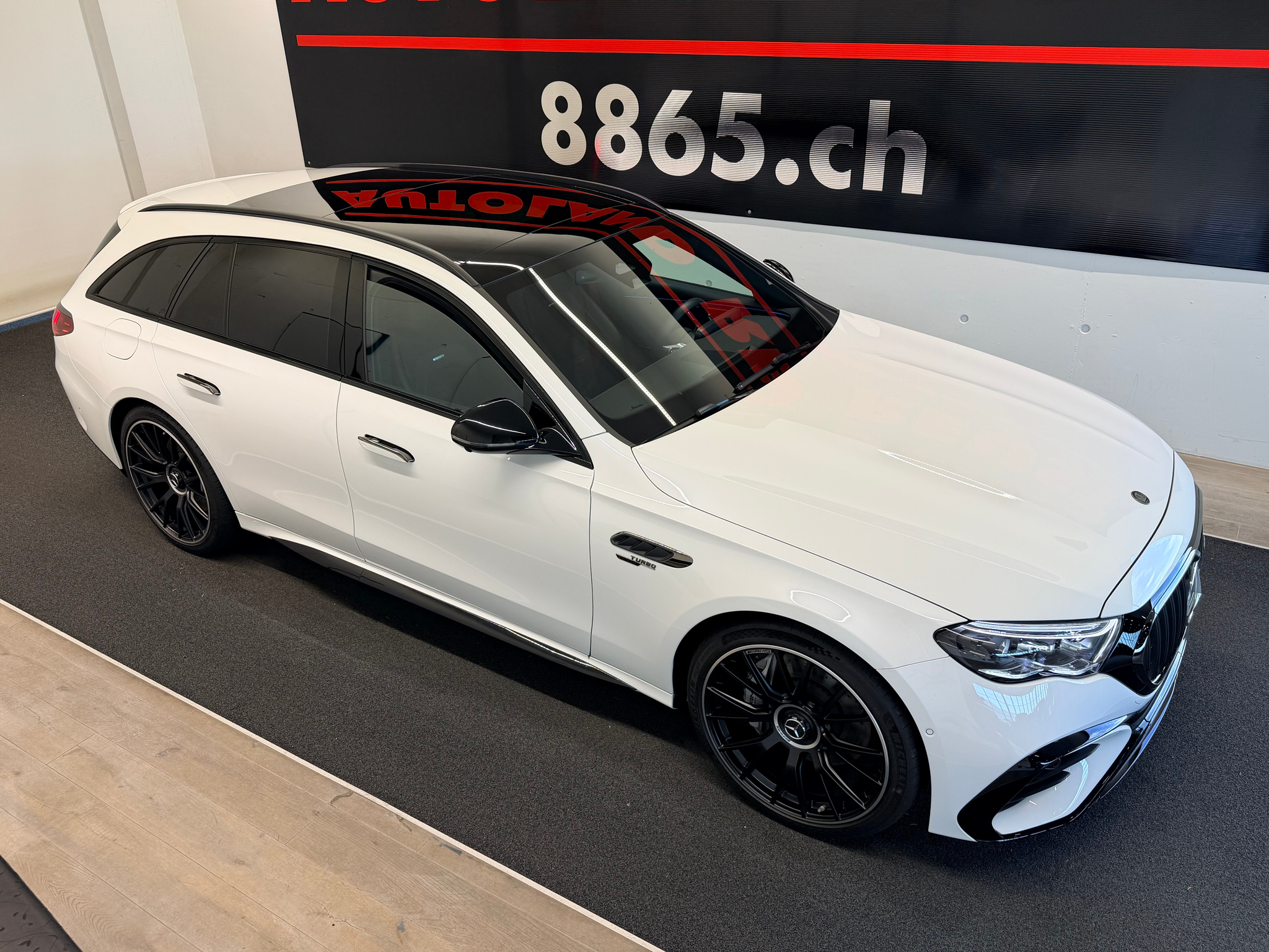 listing desktop thumbnail image 5