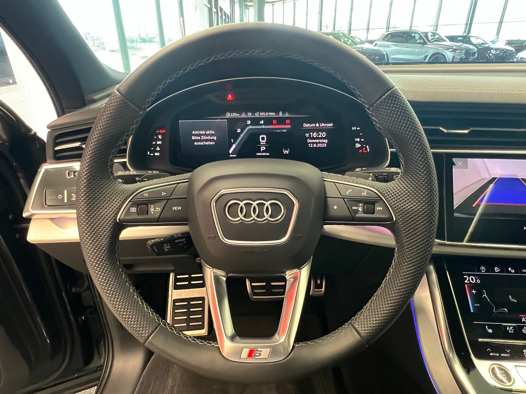 listing desktop thumbnail image 28