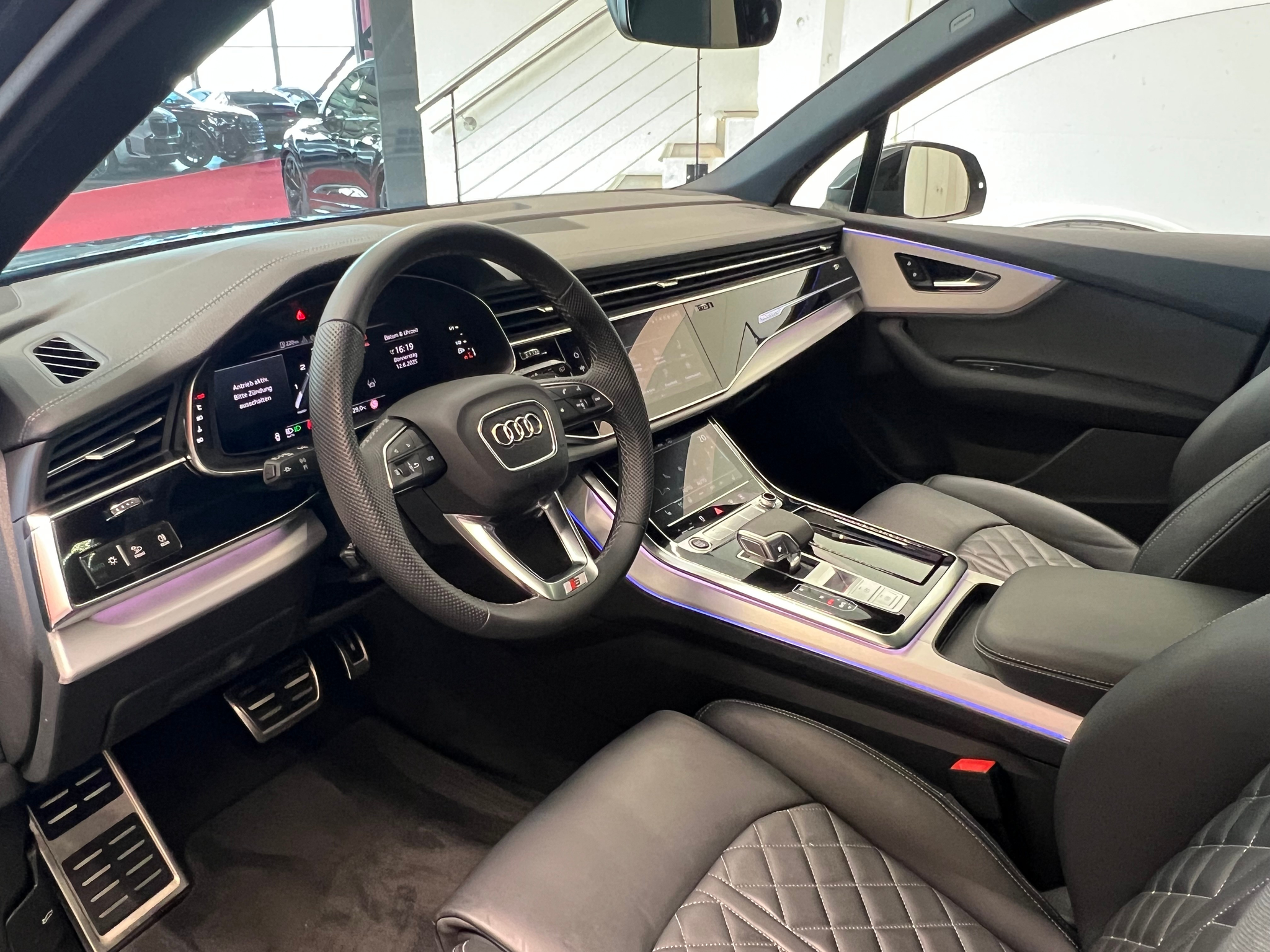 listing desktop thumbnail image 14