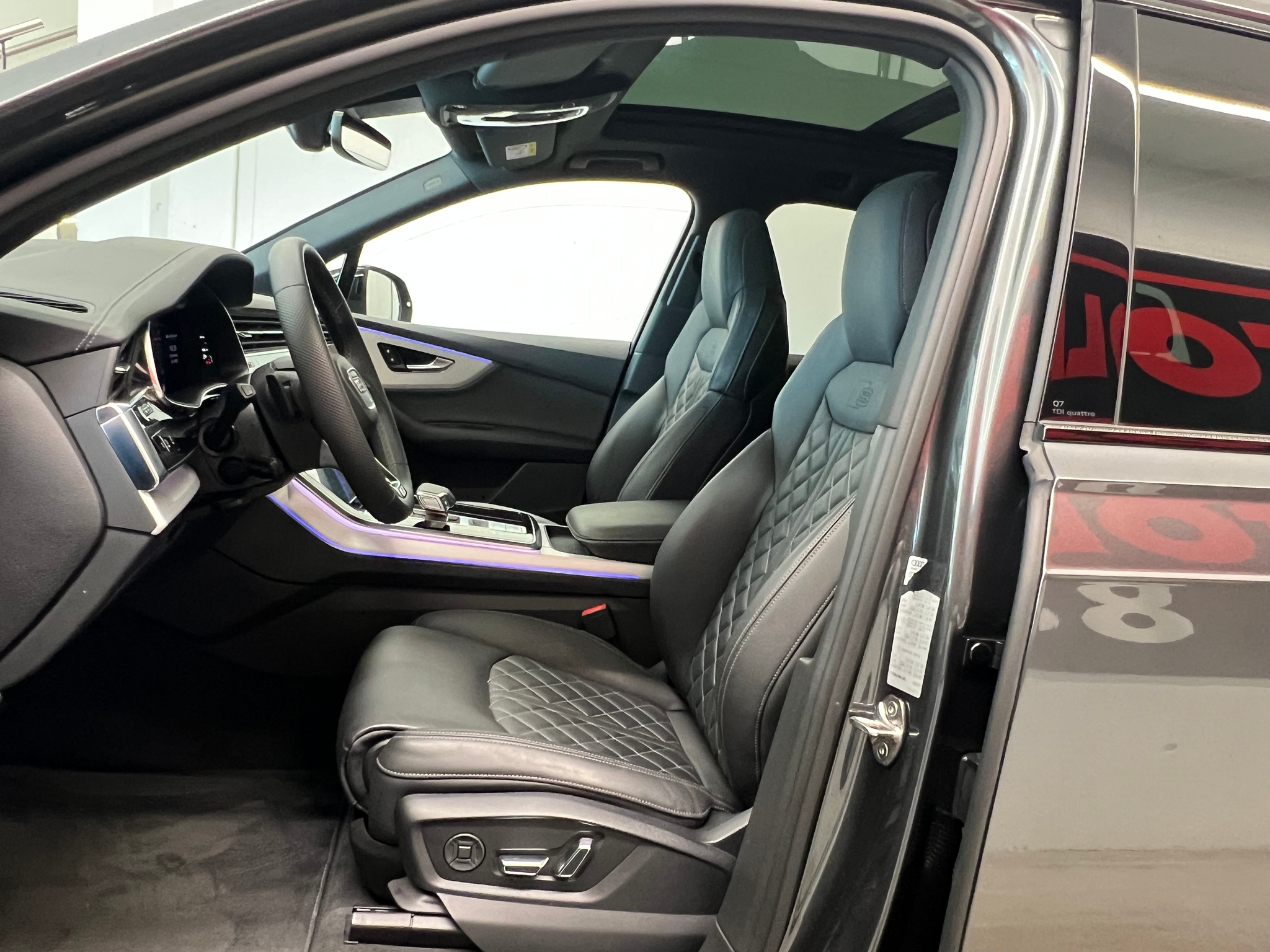 listing desktop thumbnail image 17