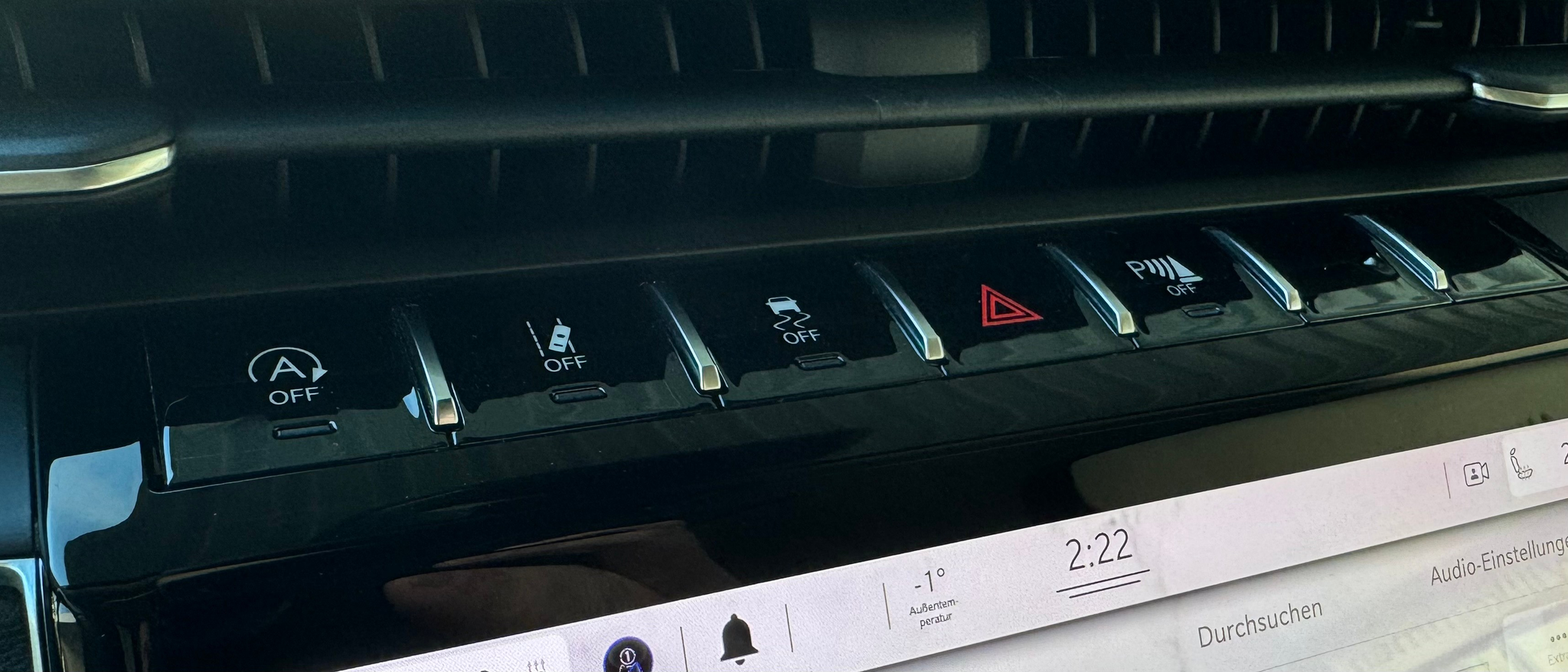 listing desktop thumbnail image 23