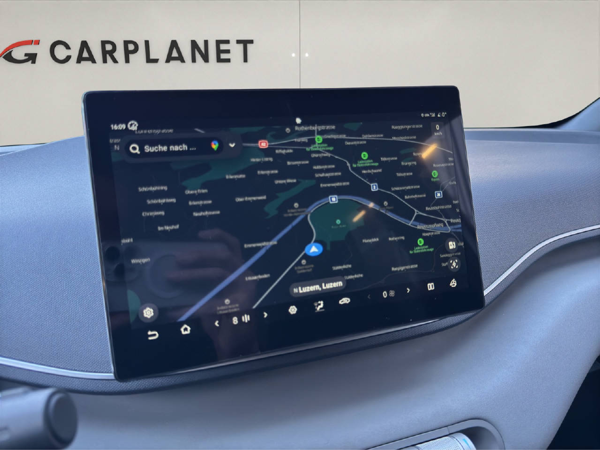 listing desktop thumbnail image 5