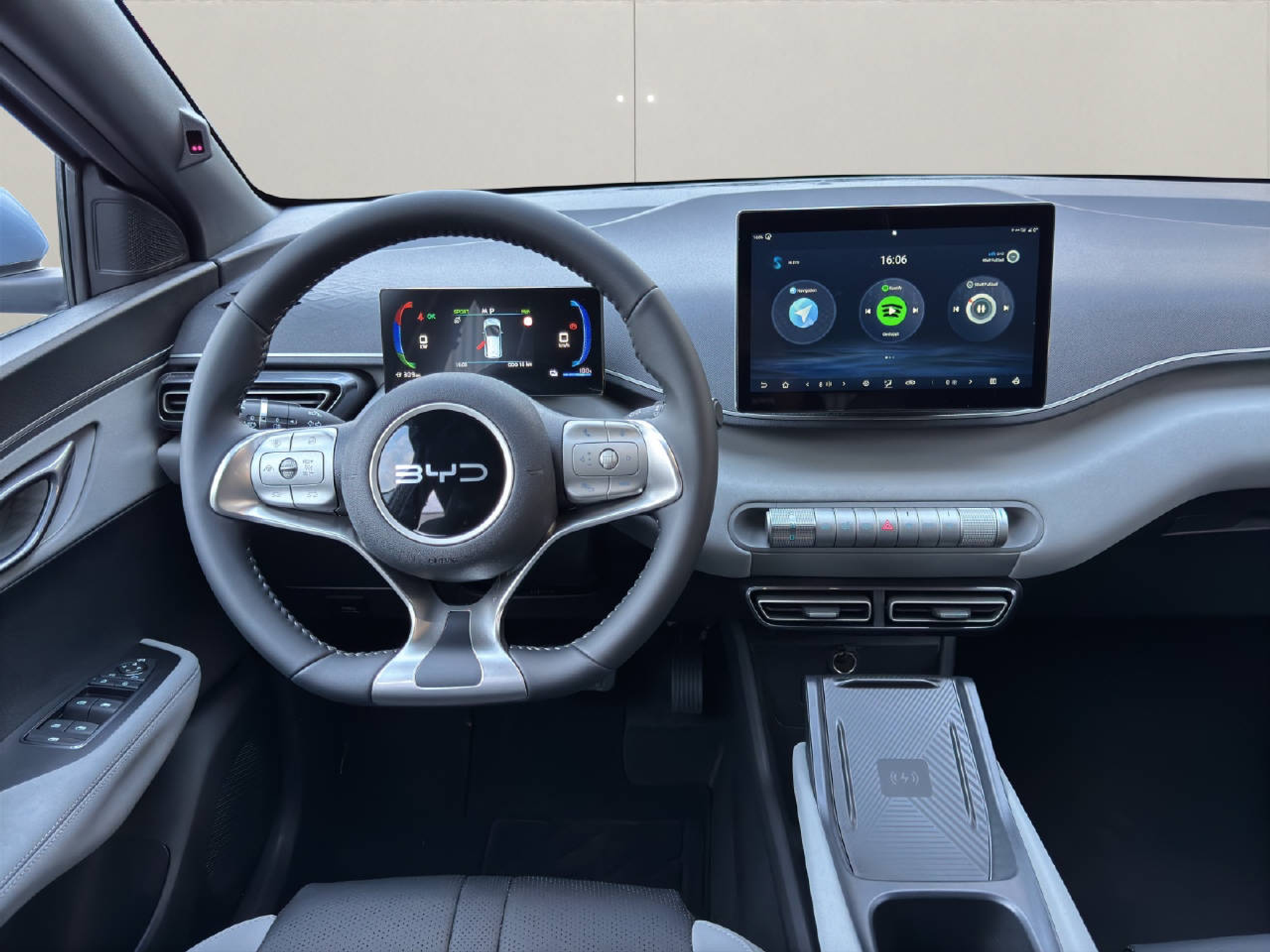 listing desktop thumbnail image 4