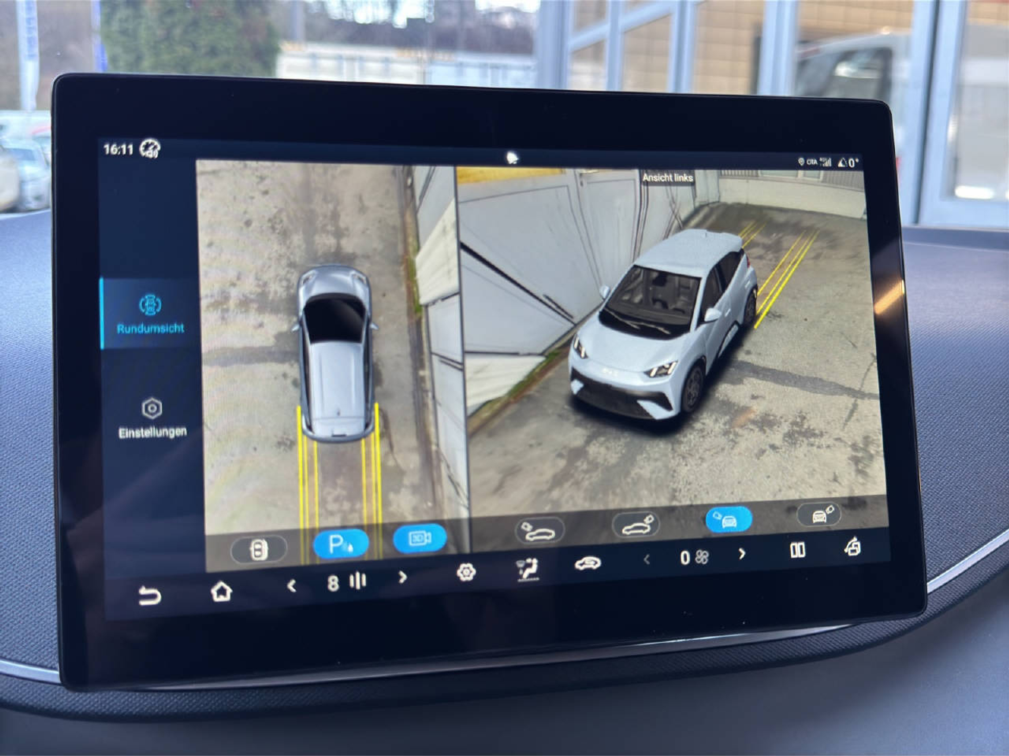 listing desktop thumbnail image 15