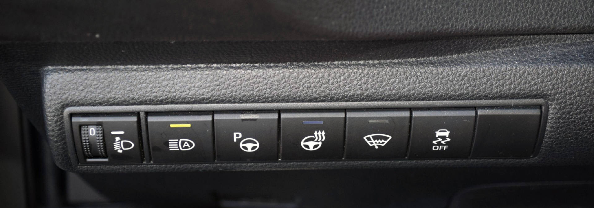 listing desktop thumbnail image 8