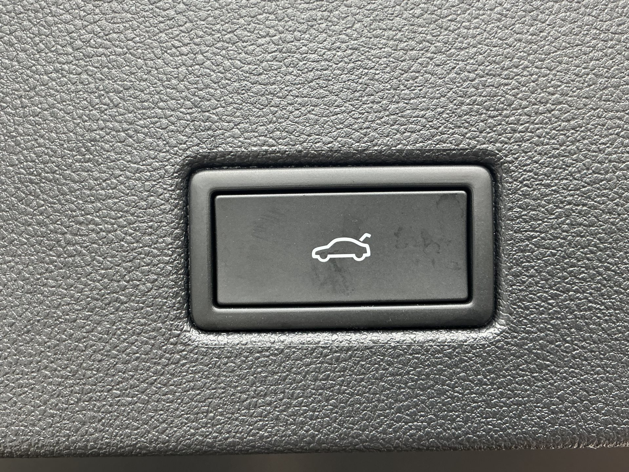 listing desktop thumbnail image 26