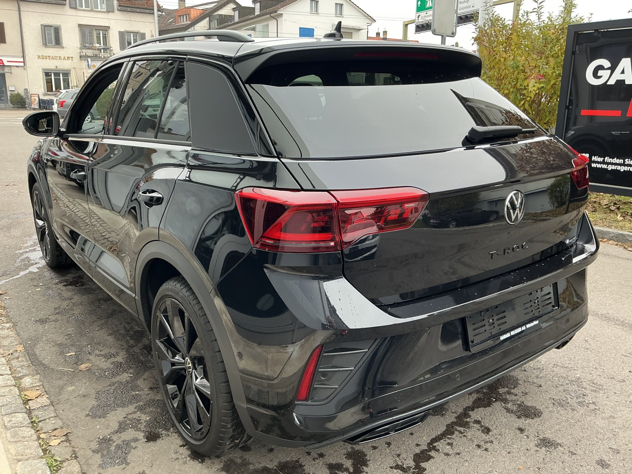 listing desktop thumbnail image 5