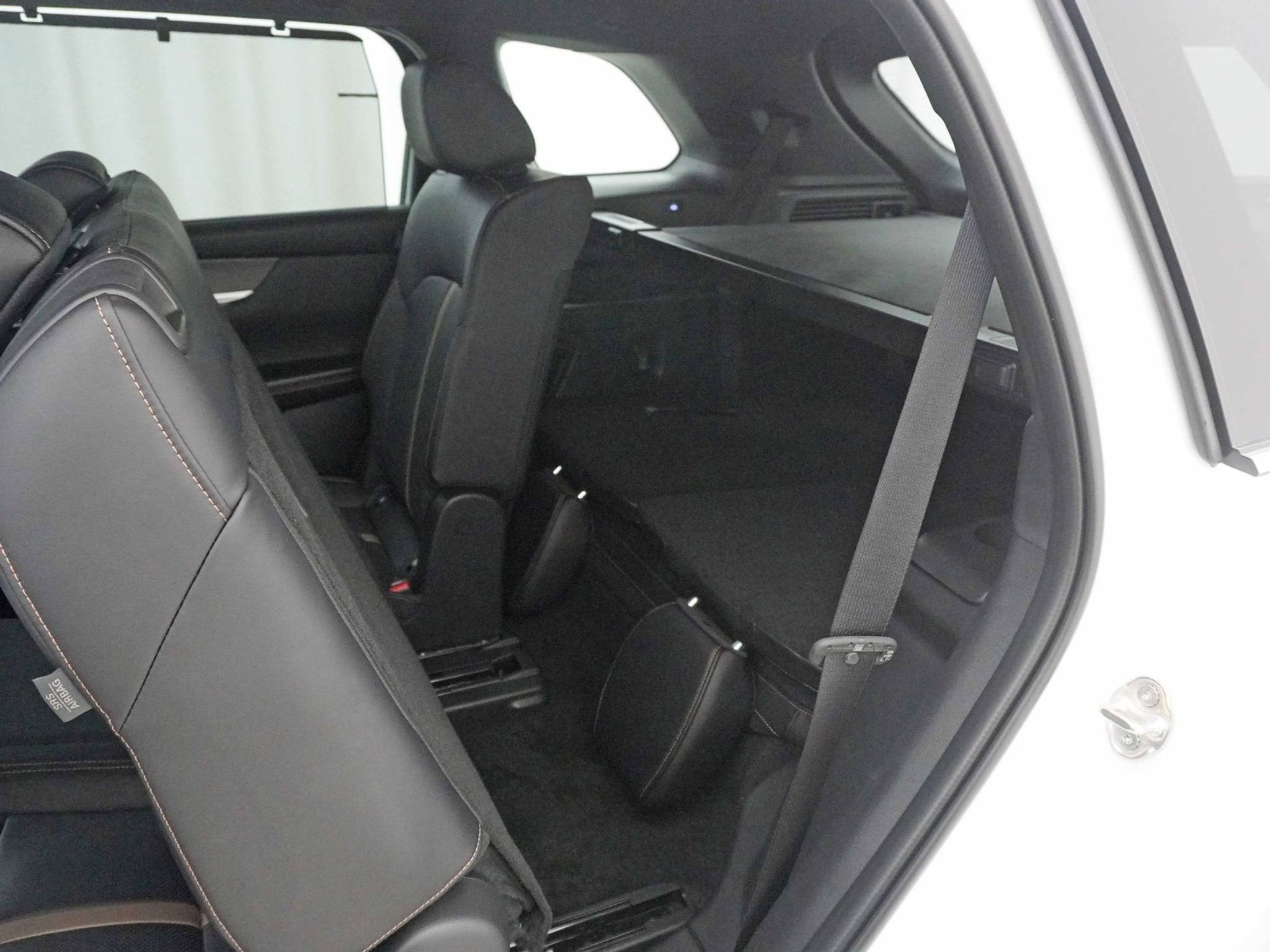 listing desktop thumbnail image 22