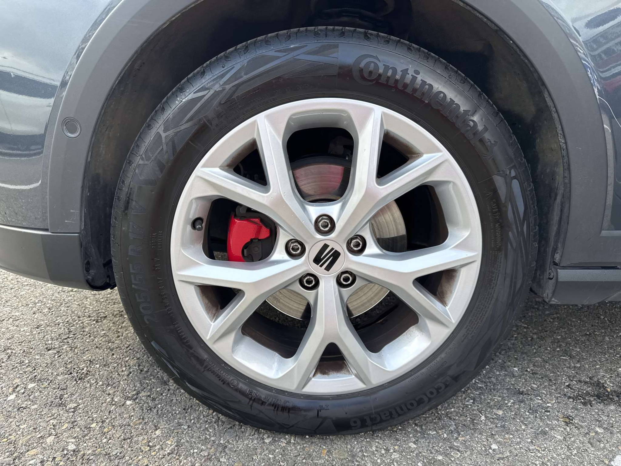 listing desktop thumbnail image 8