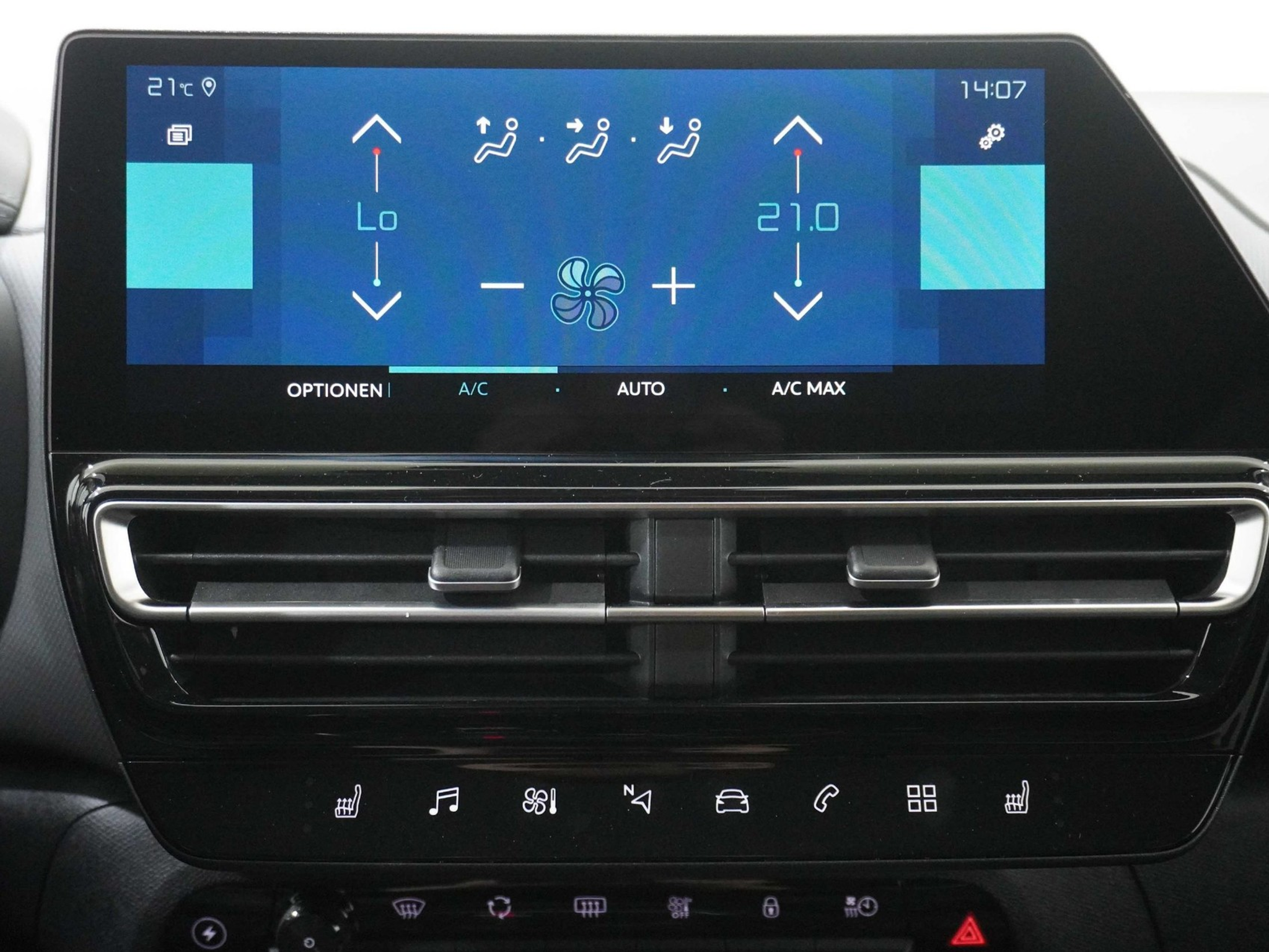 listing desktop thumbnail image 12