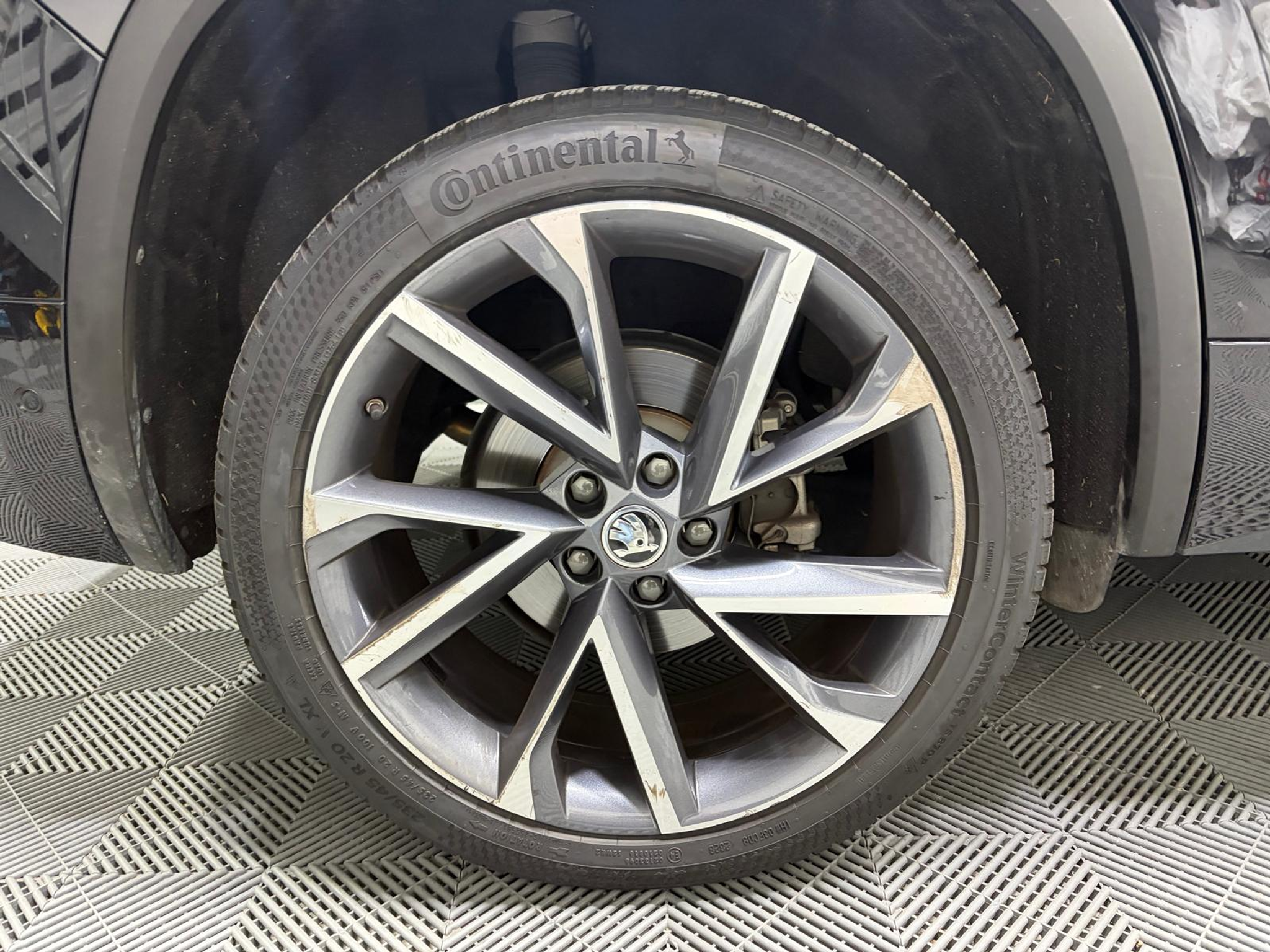 listing desktop thumbnail image 29