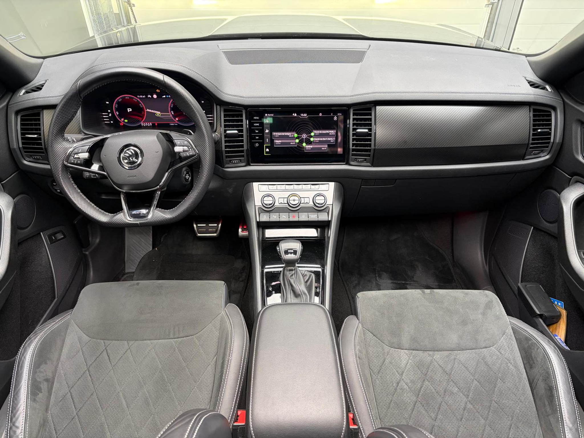 listing desktop thumbnail image 16