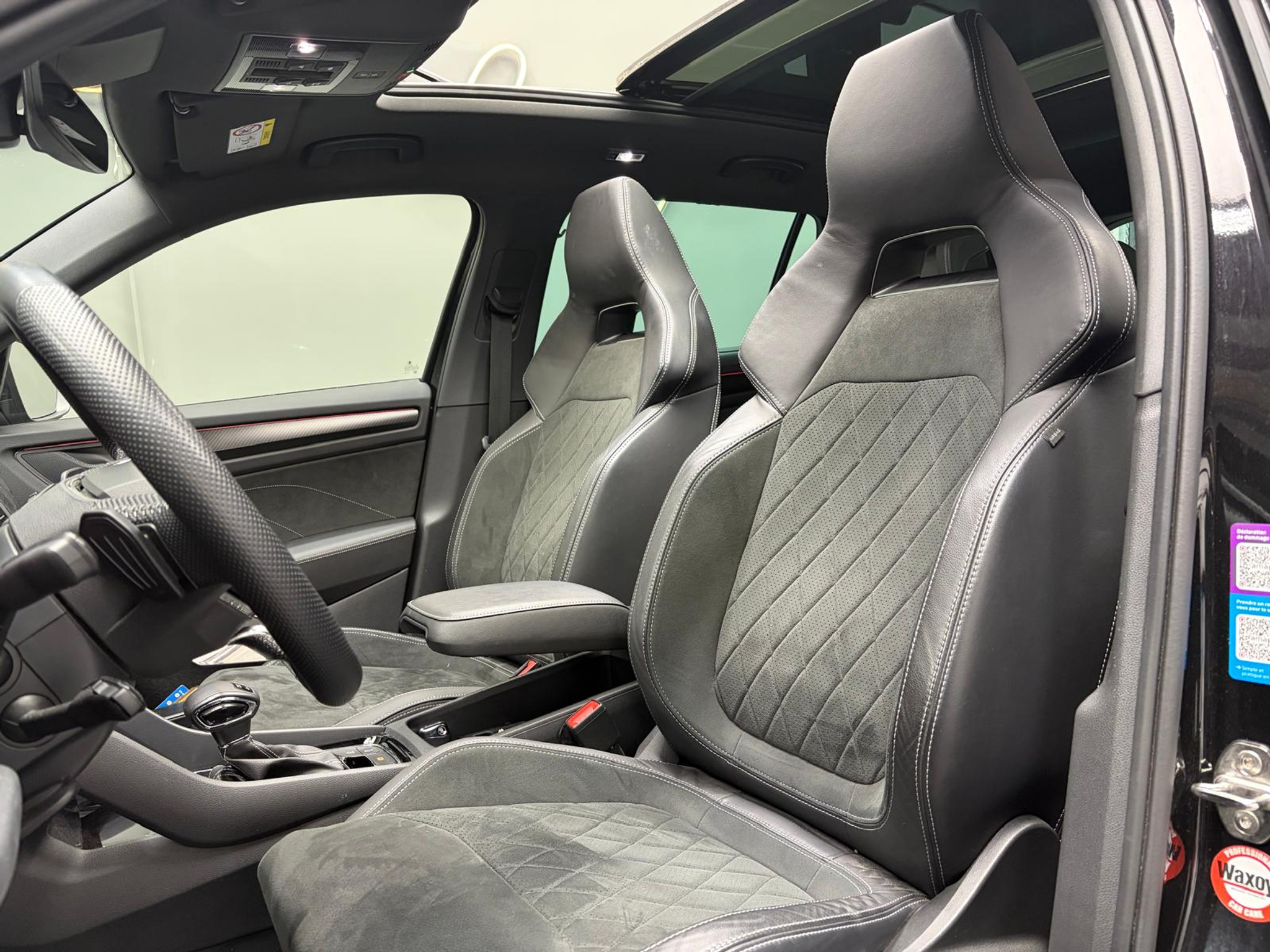 listing desktop thumbnail image 8