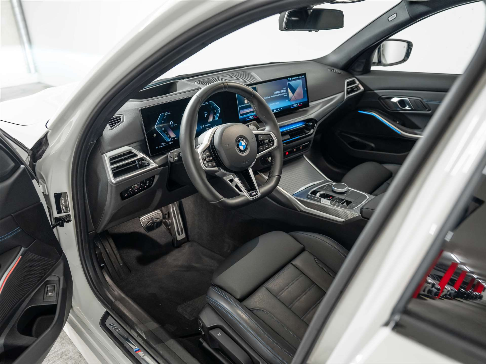 listing desktop thumbnail image 7