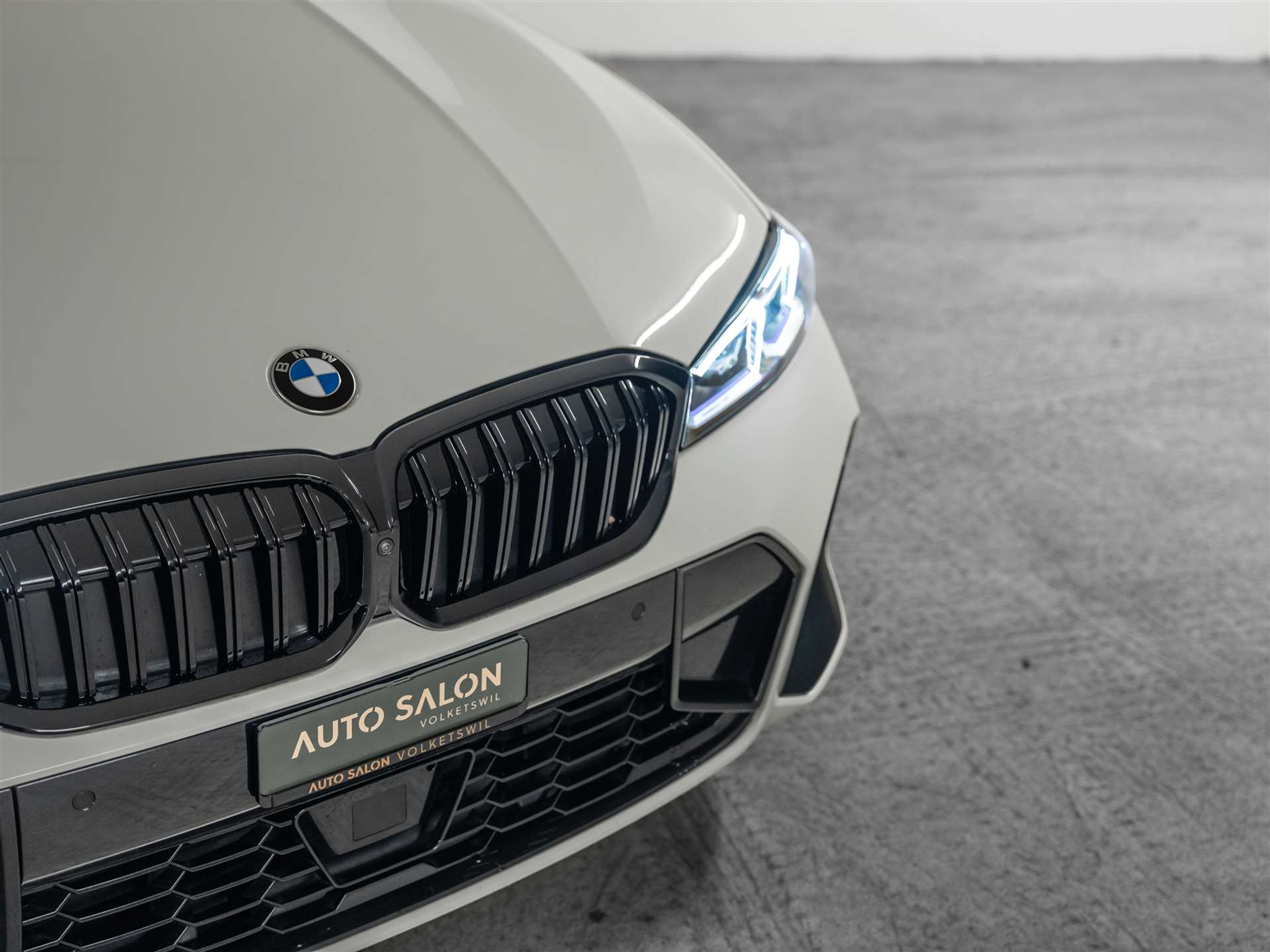 listing desktop thumbnail image 19