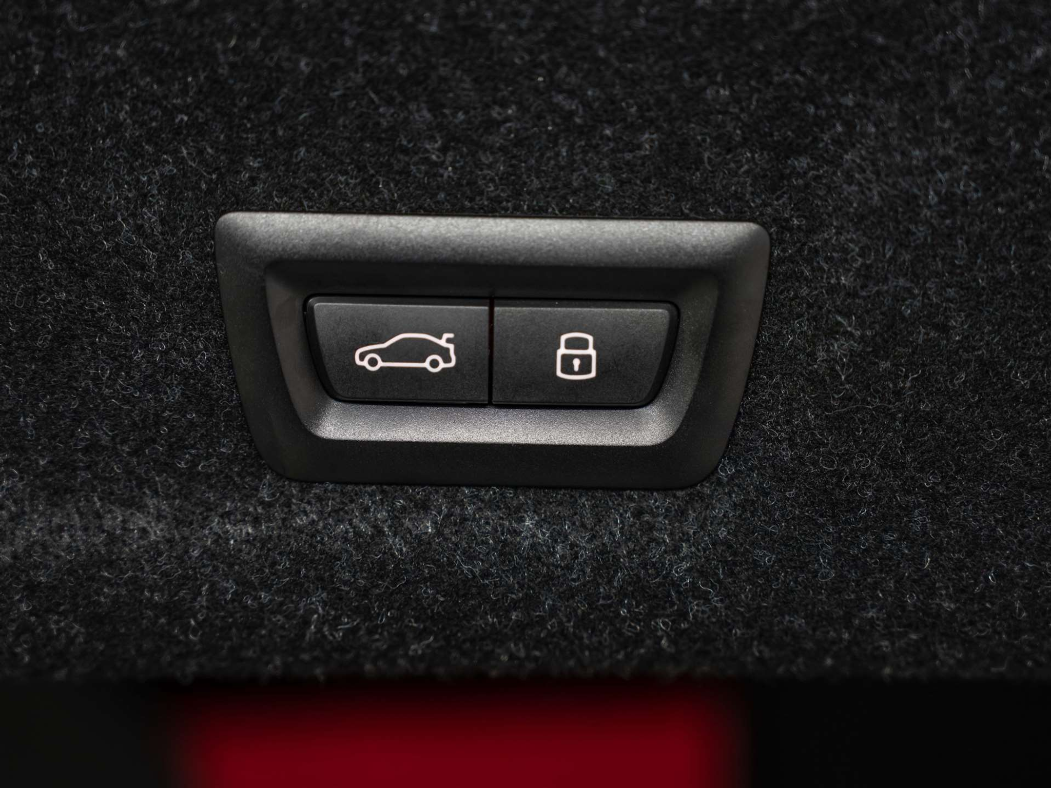 listing desktop thumbnail image 46