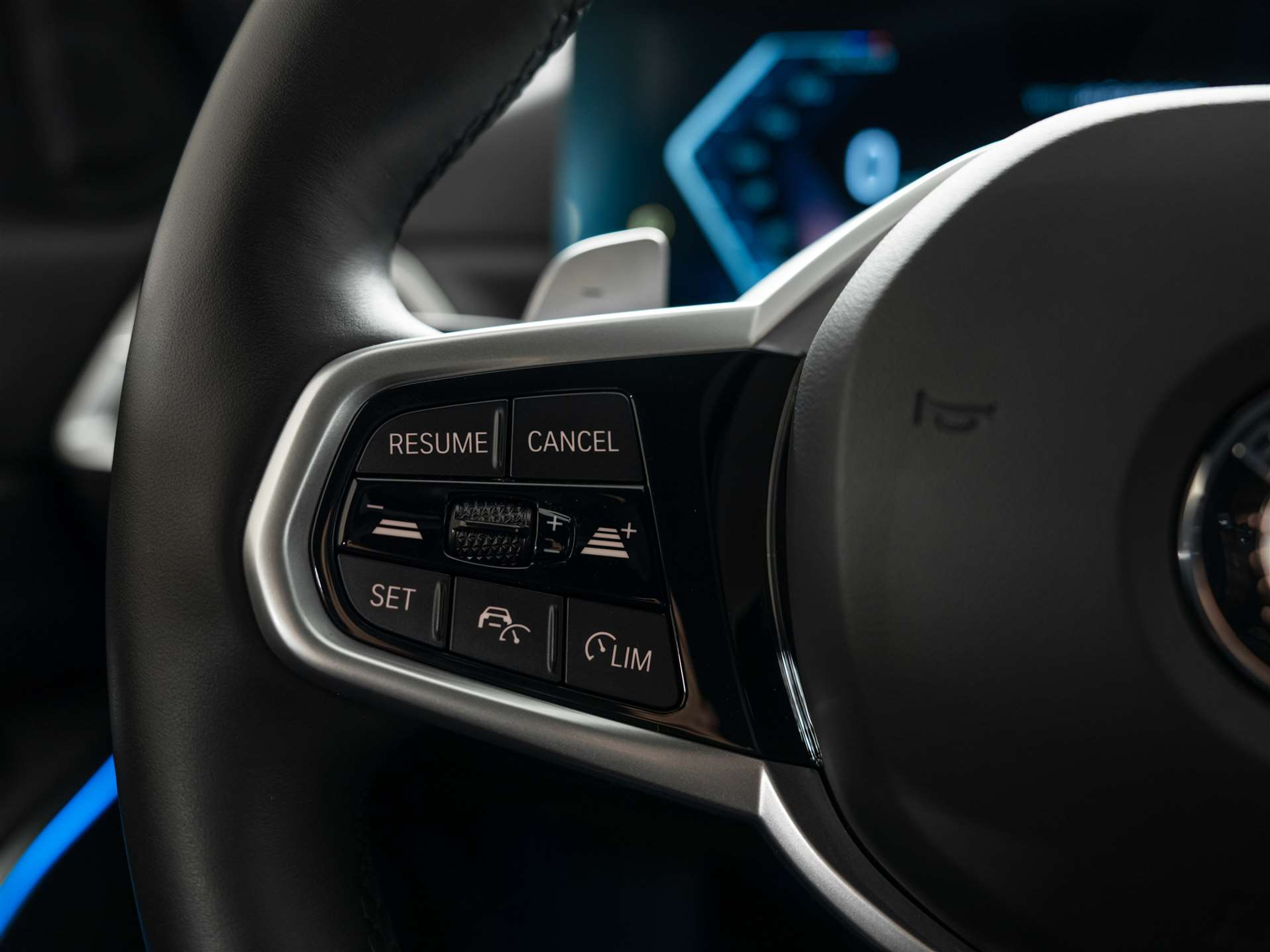 listing desktop thumbnail image 32