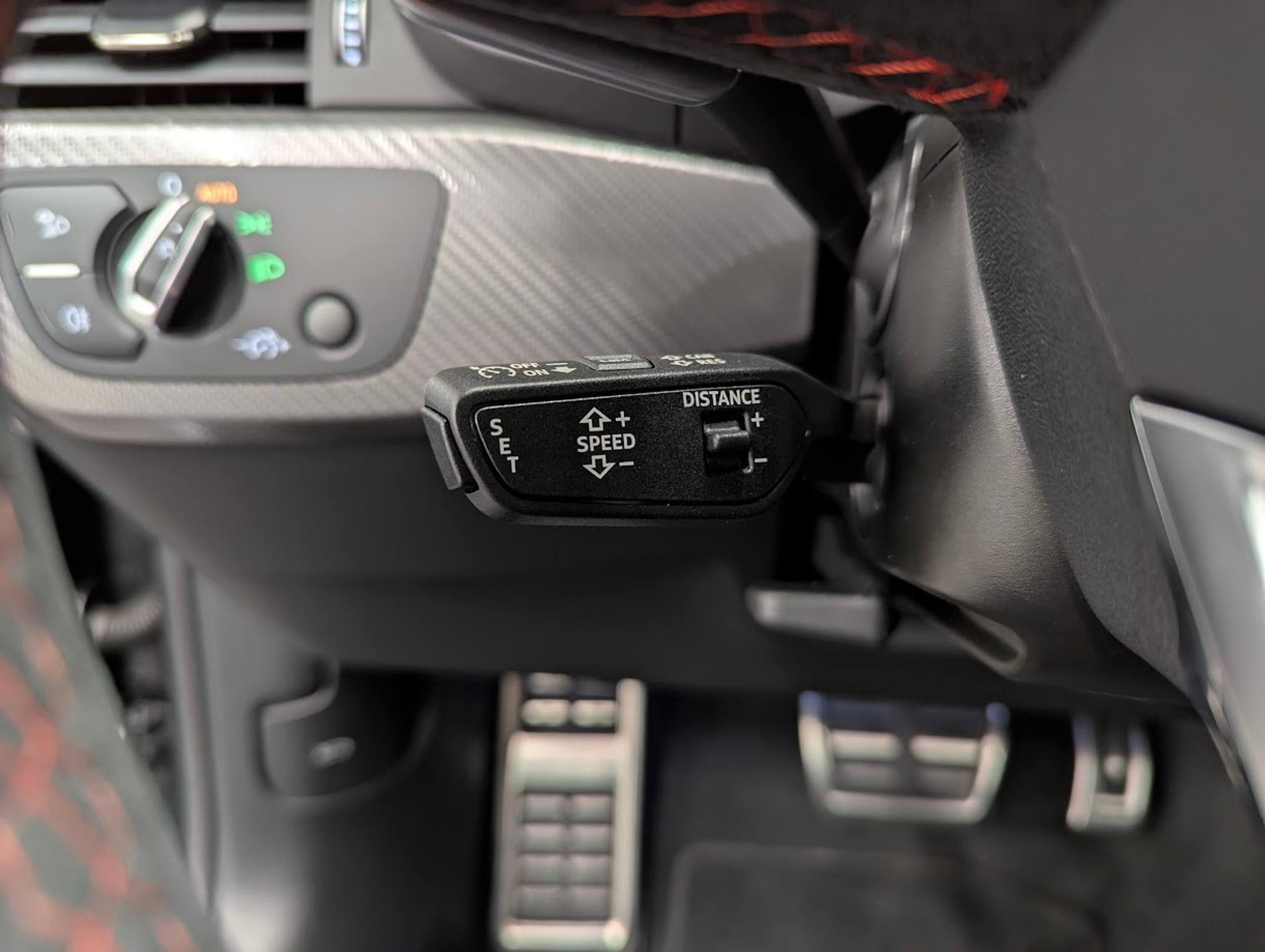 listing desktop thumbnail image 12