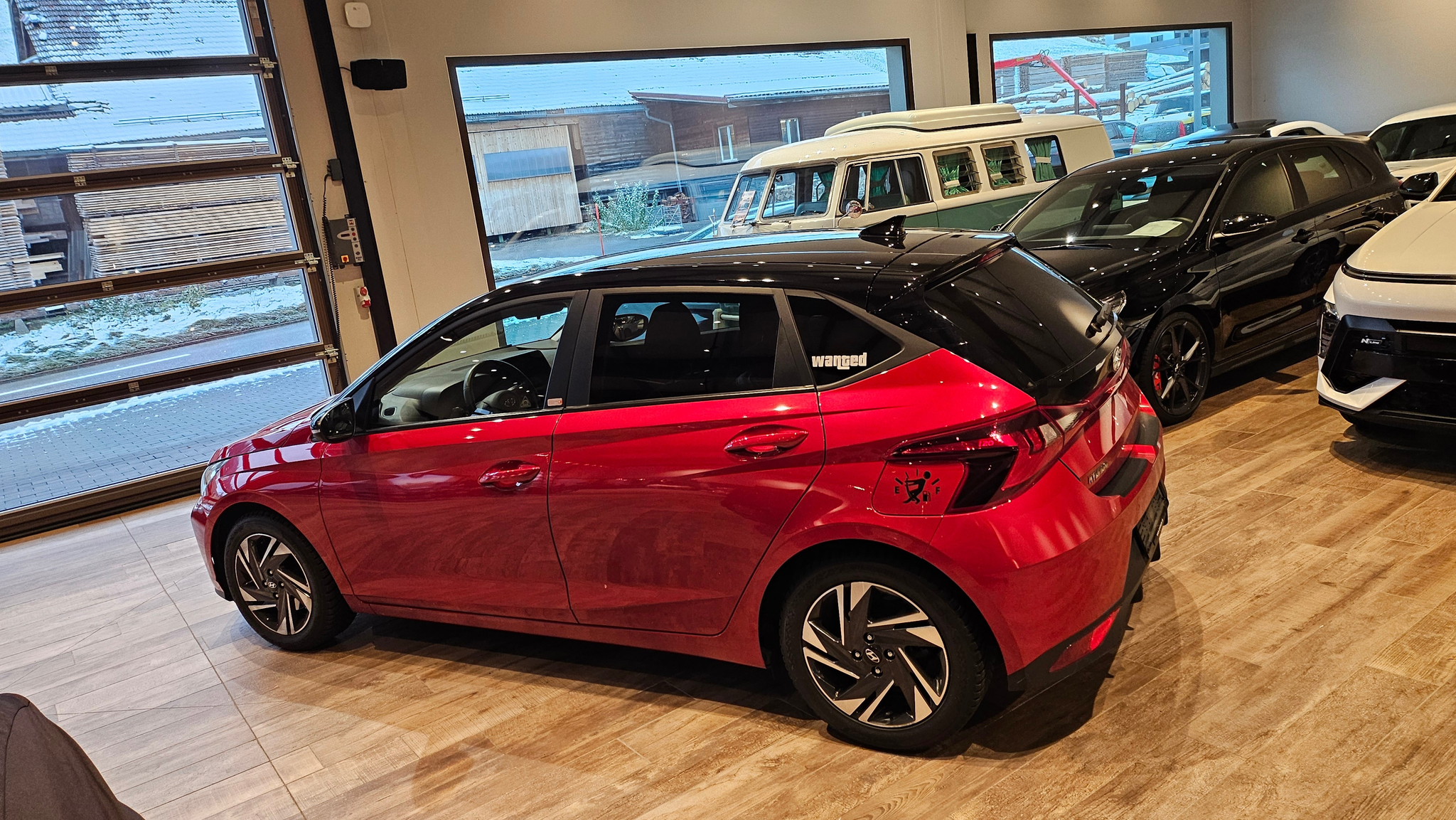 listing desktop thumbnail image 12