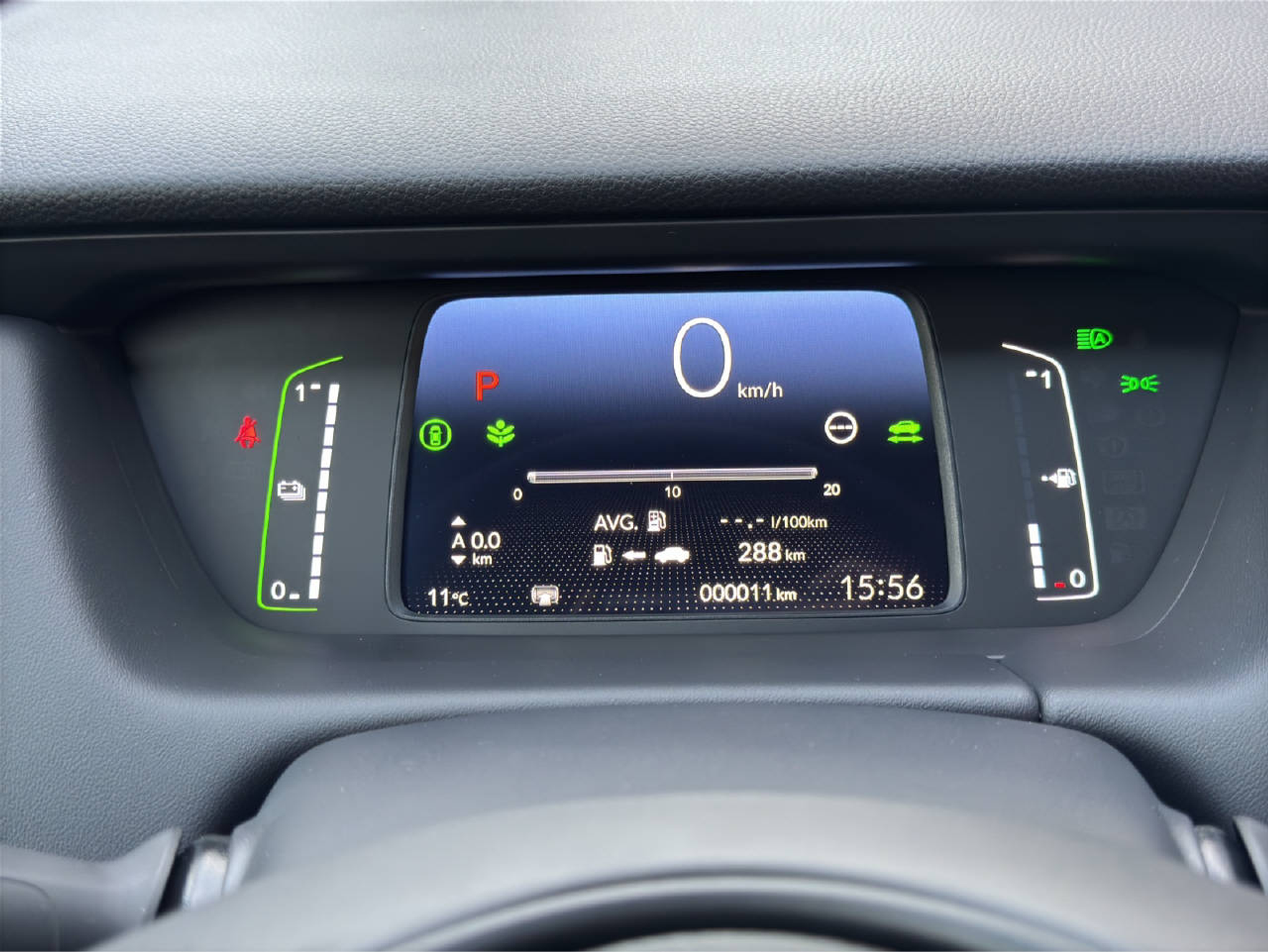 listing desktop thumbnail image 8