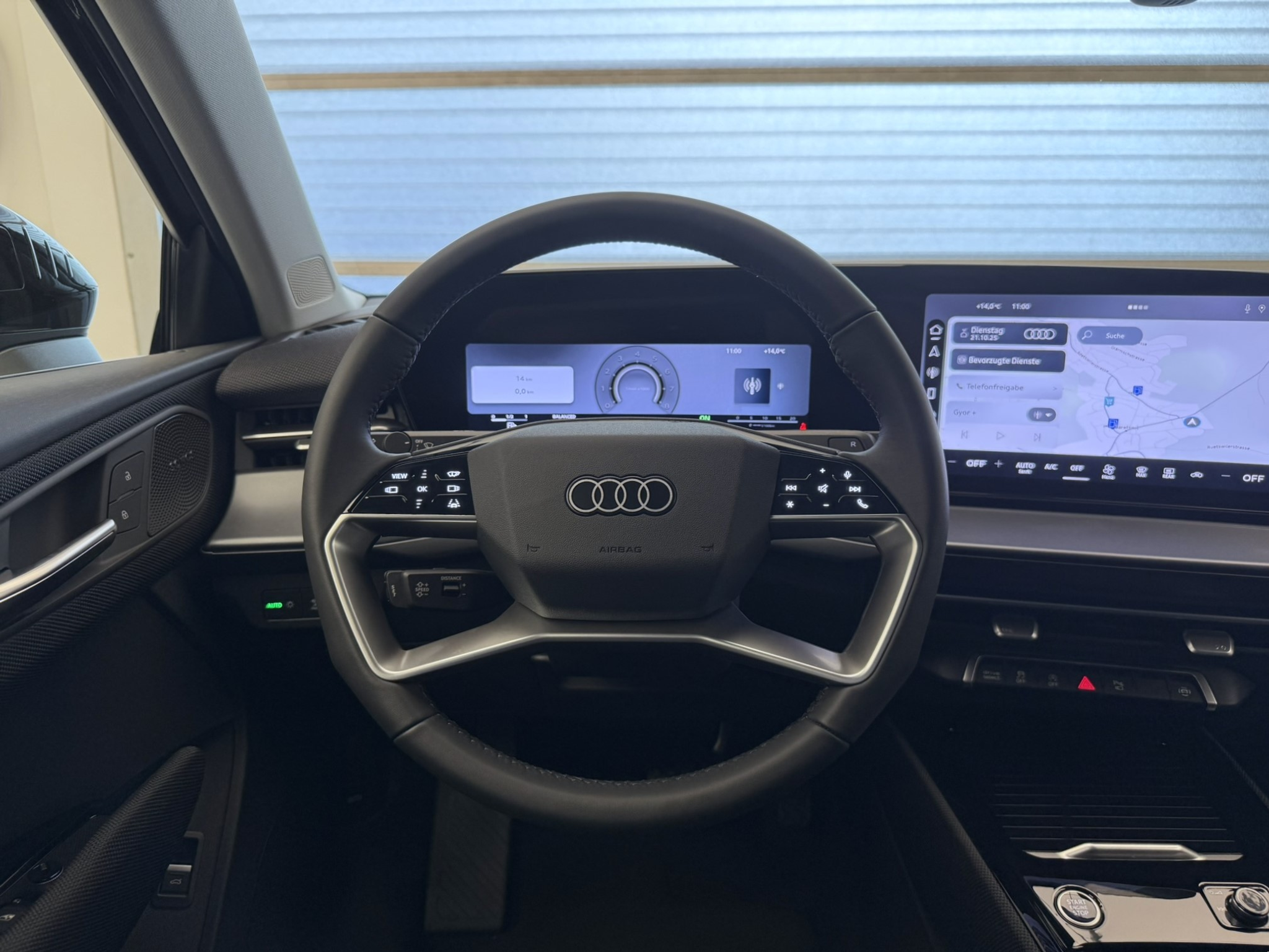 listing desktop thumbnail image 7