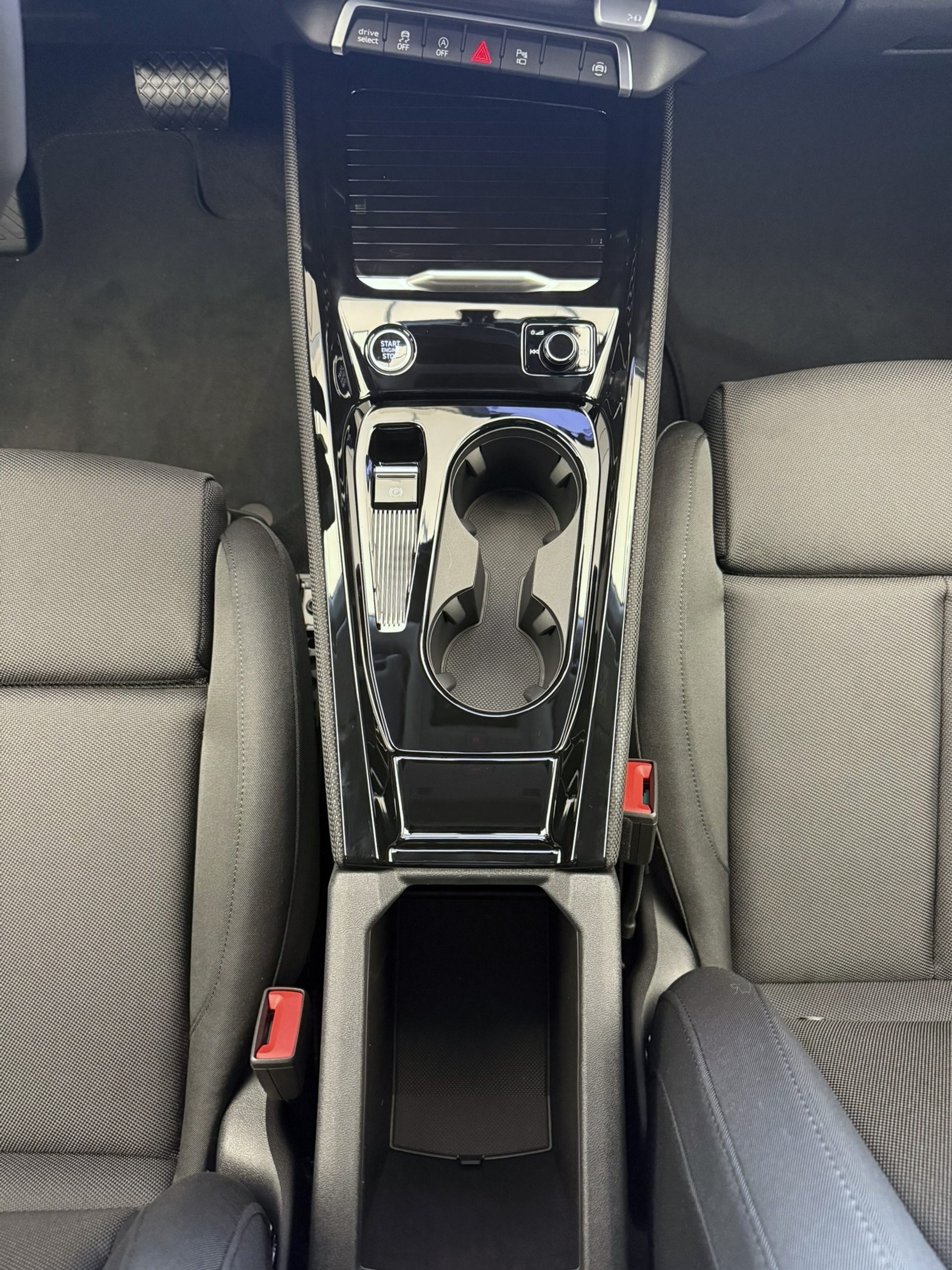 listing desktop thumbnail image 11