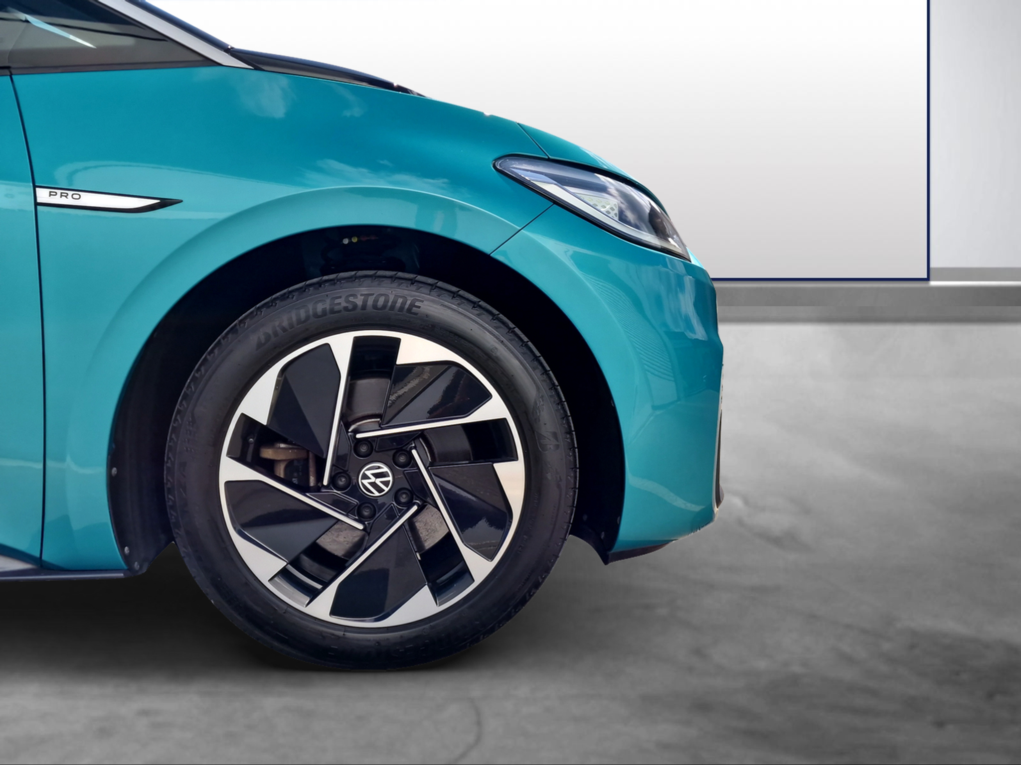 listing desktop thumbnail image 14