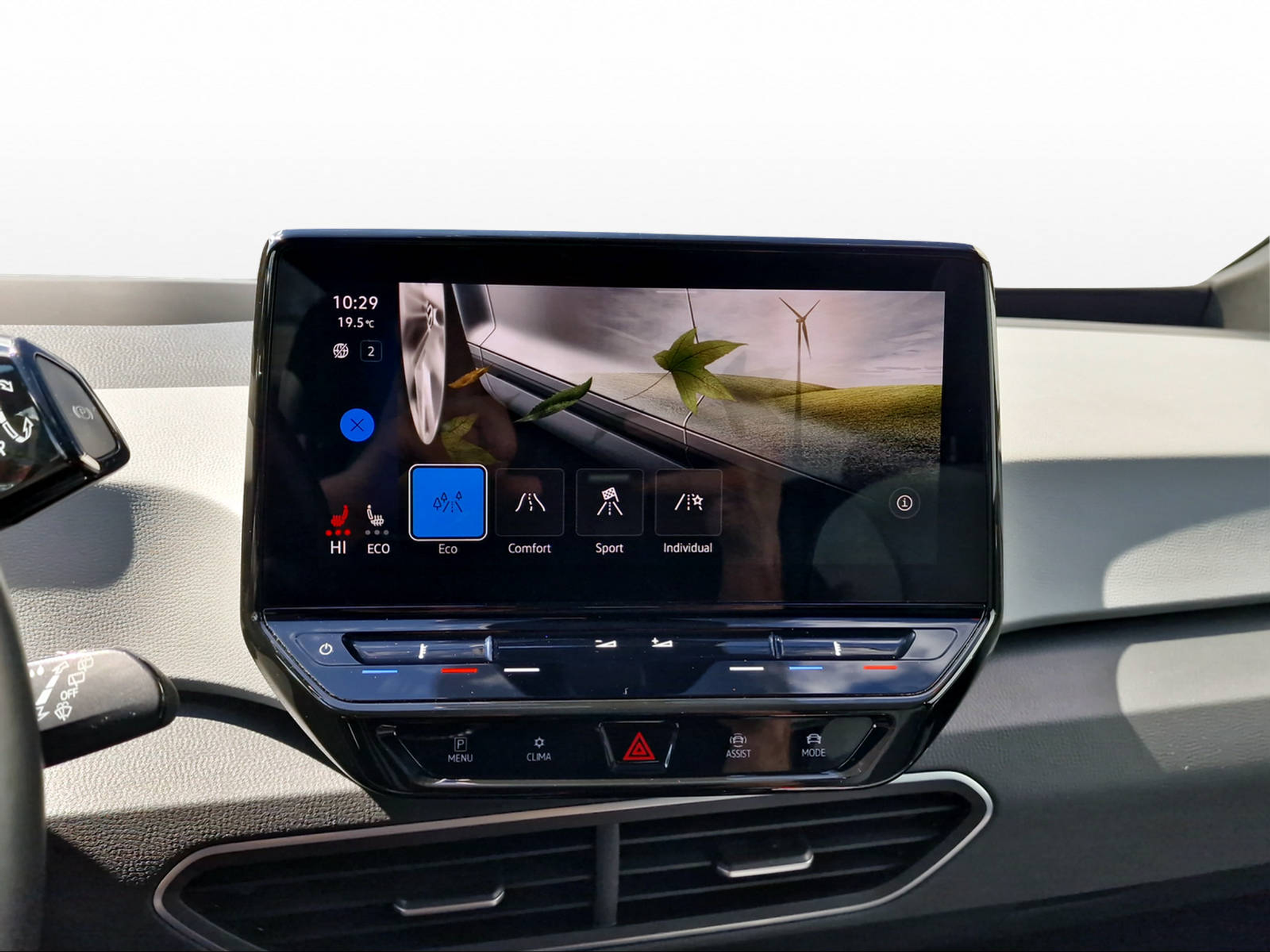 listing desktop thumbnail image 8